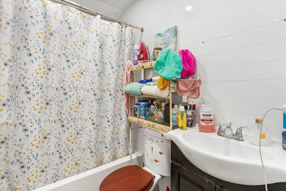 3136 Mickle Avenue Property Photo 22