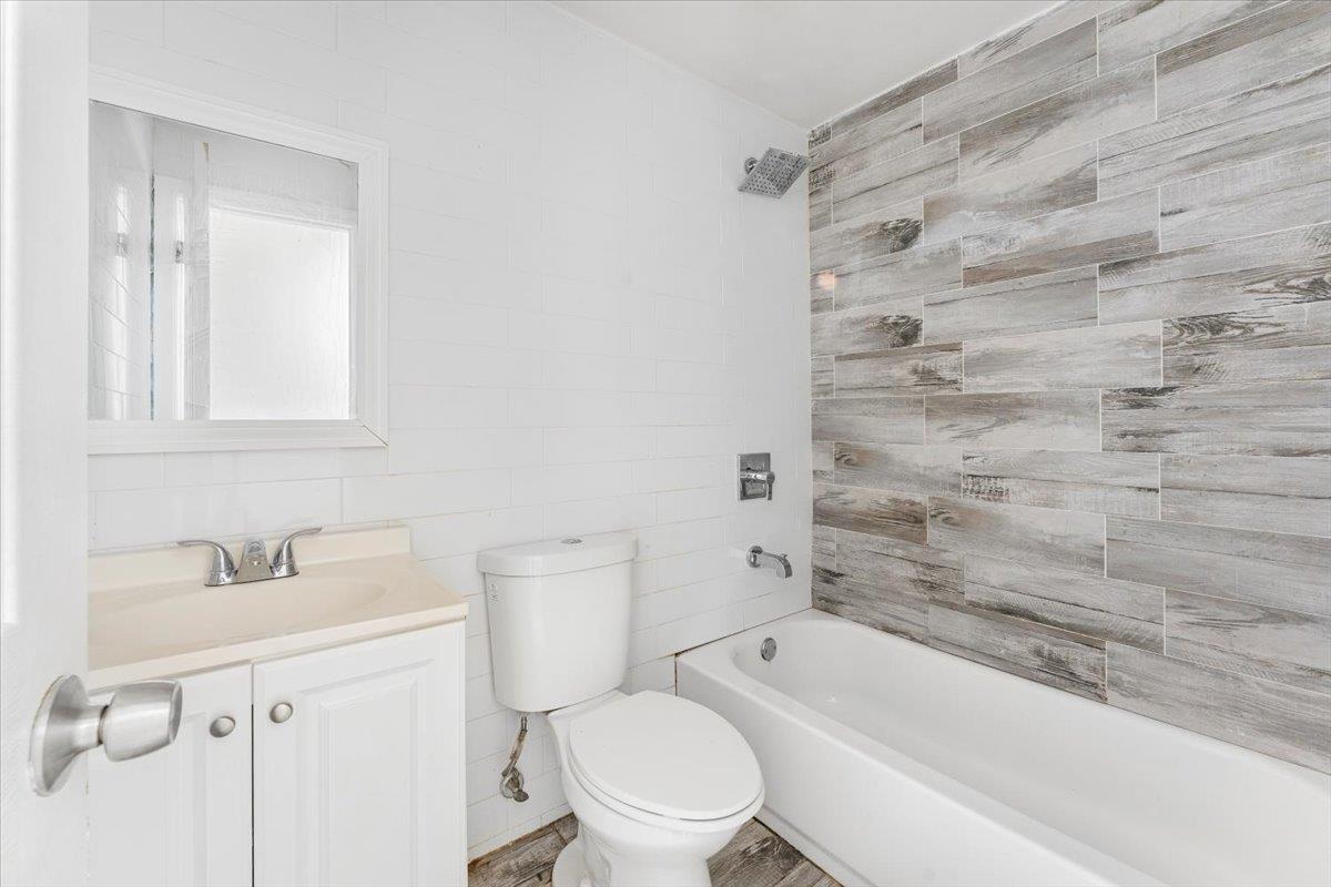 3136 Mickle Avenue Property Photo 28