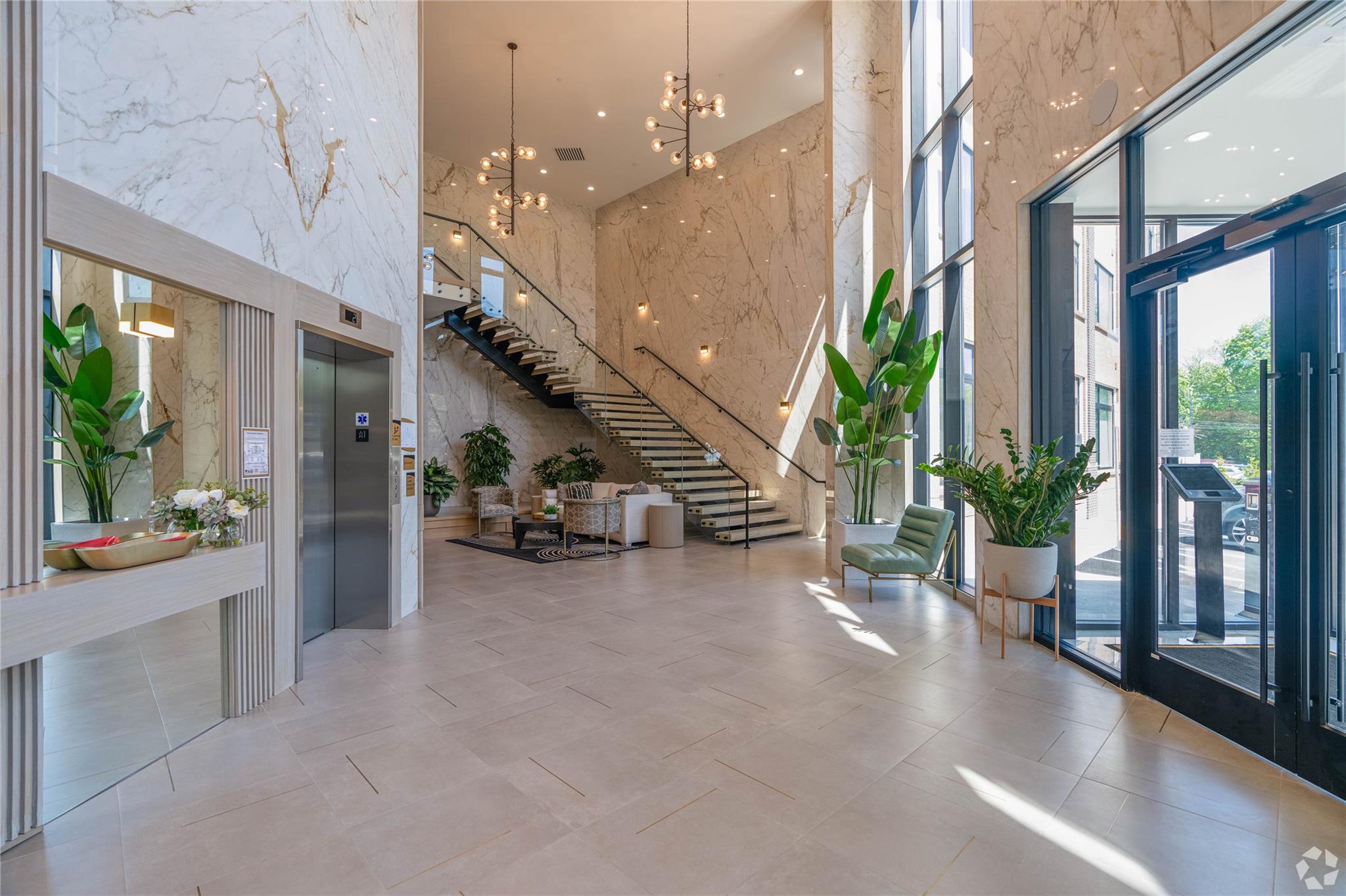 15 Washington Avenue 208 Property Photo 4