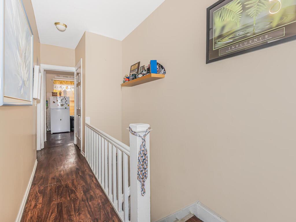1262 Leland Avenue Property Photo 10