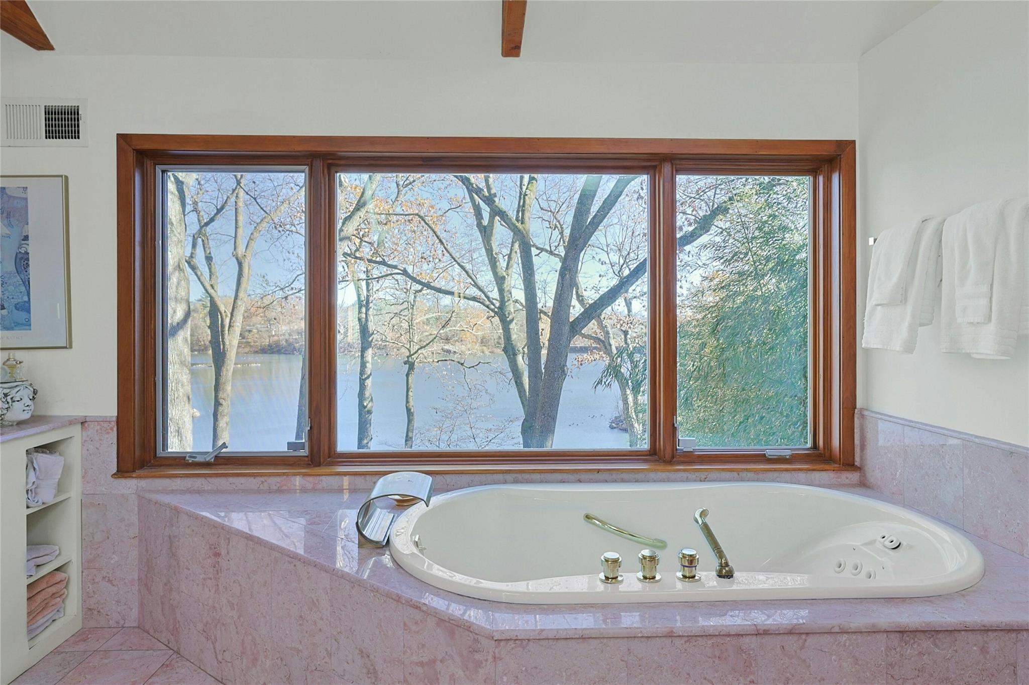 629 Pinebrook Boulevard Property Photo 15
