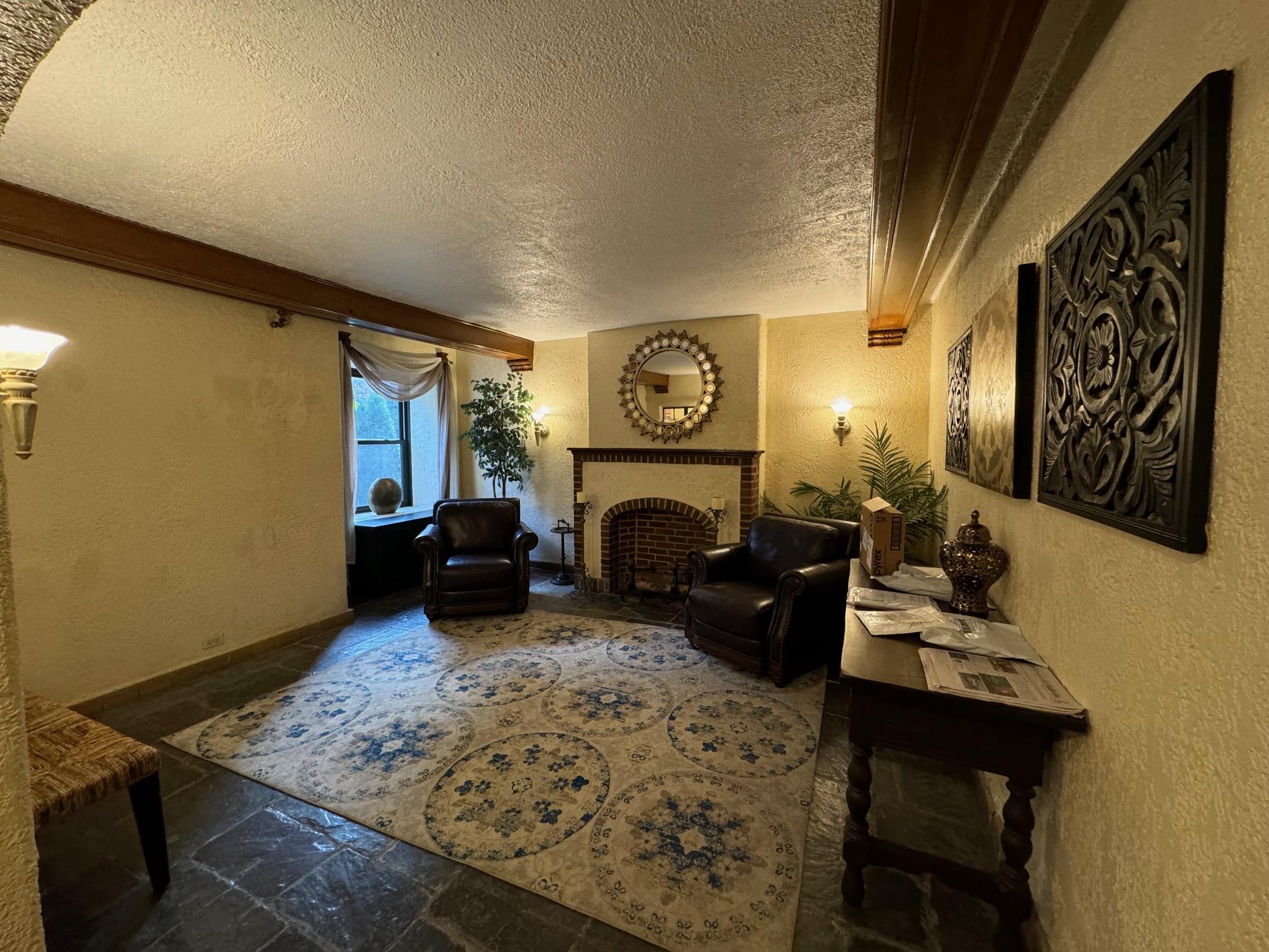 42 Pondfield Road 6c Property Photo 5