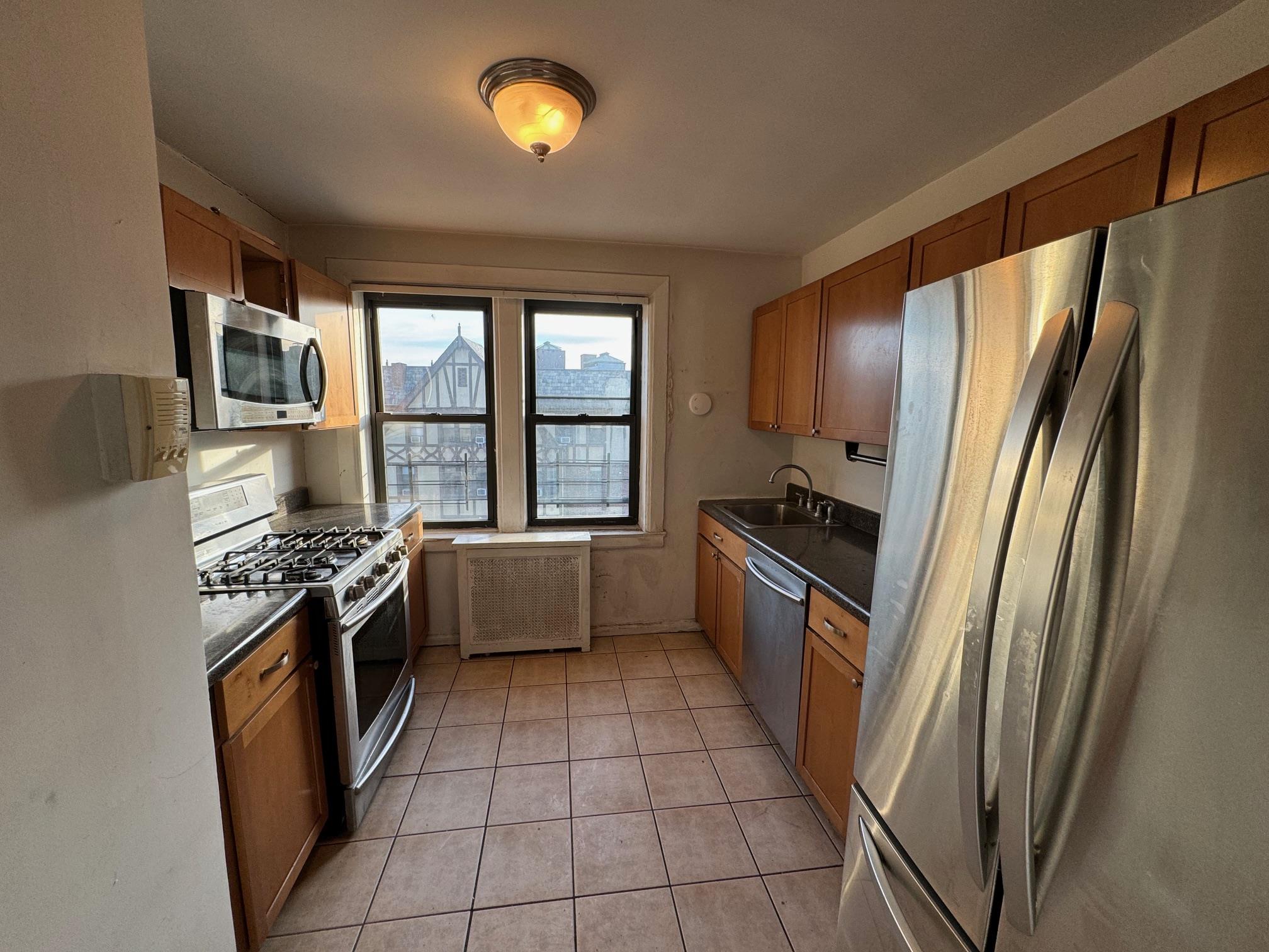 42 Pondfield Road 6c Property Photo 12