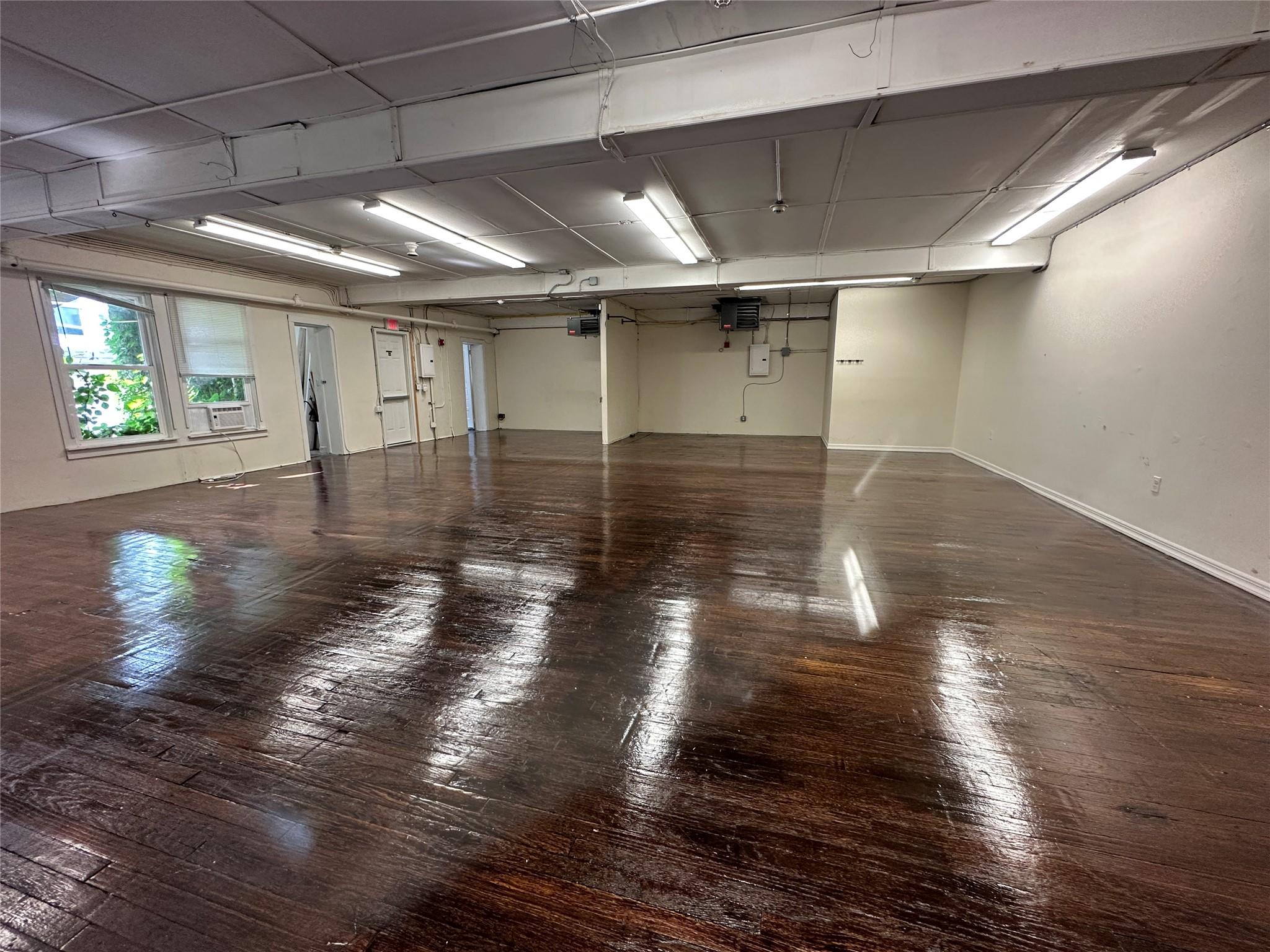 2 Schoolhouse Road 2c&d Property Photo 1