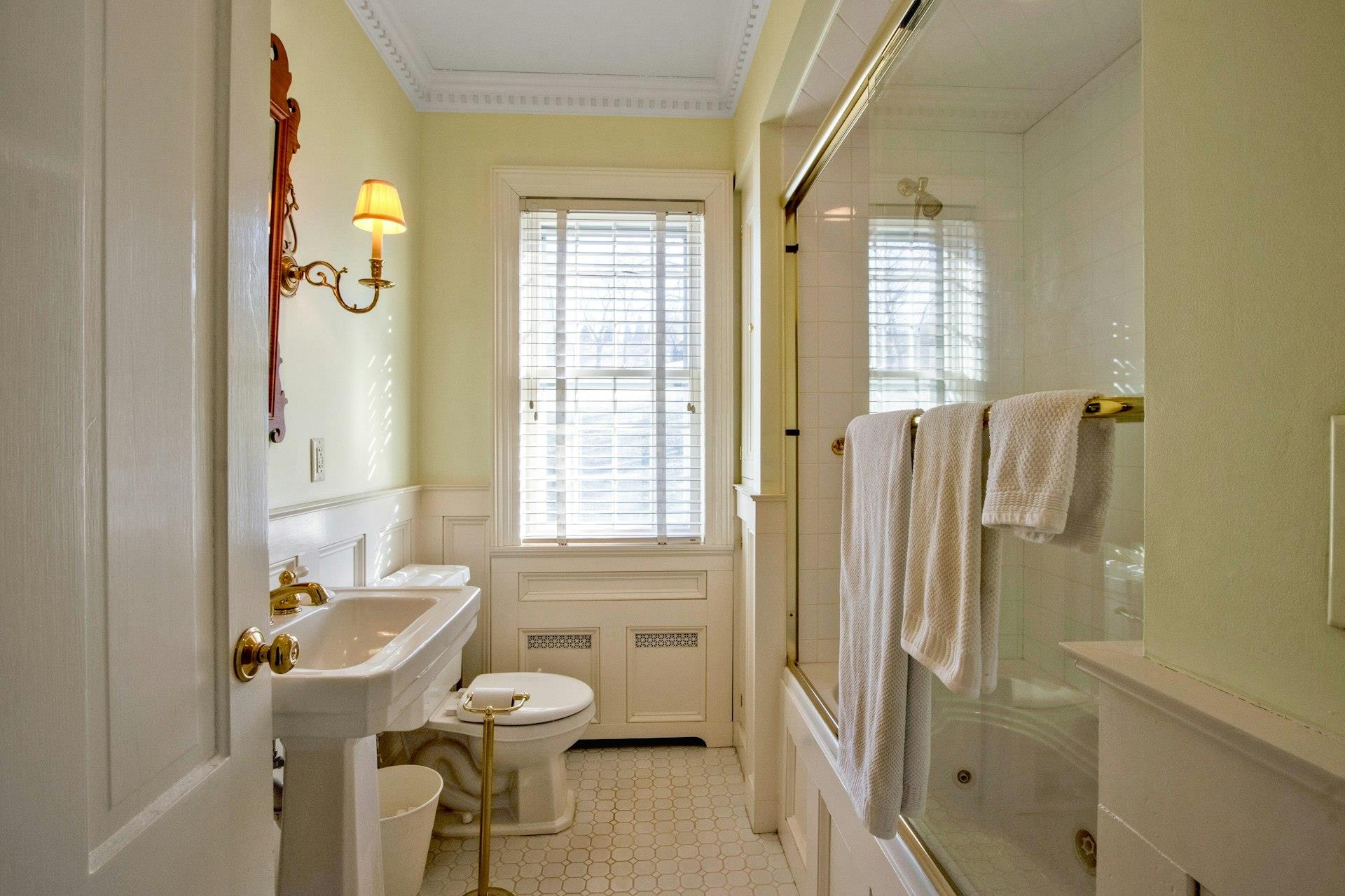 2220 State Route 17a Property Photo 20