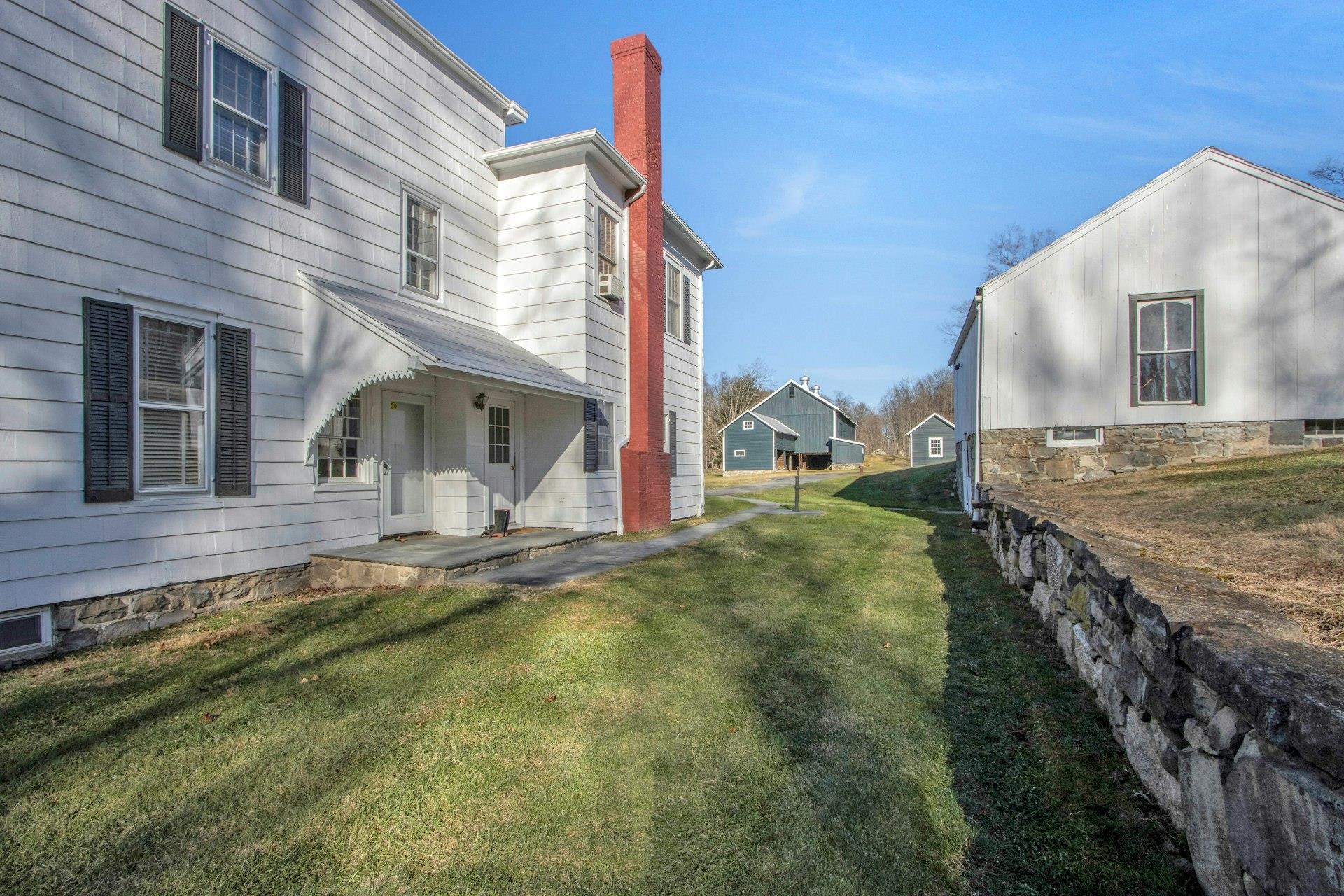 2220 State Route 17a Property Photo 30