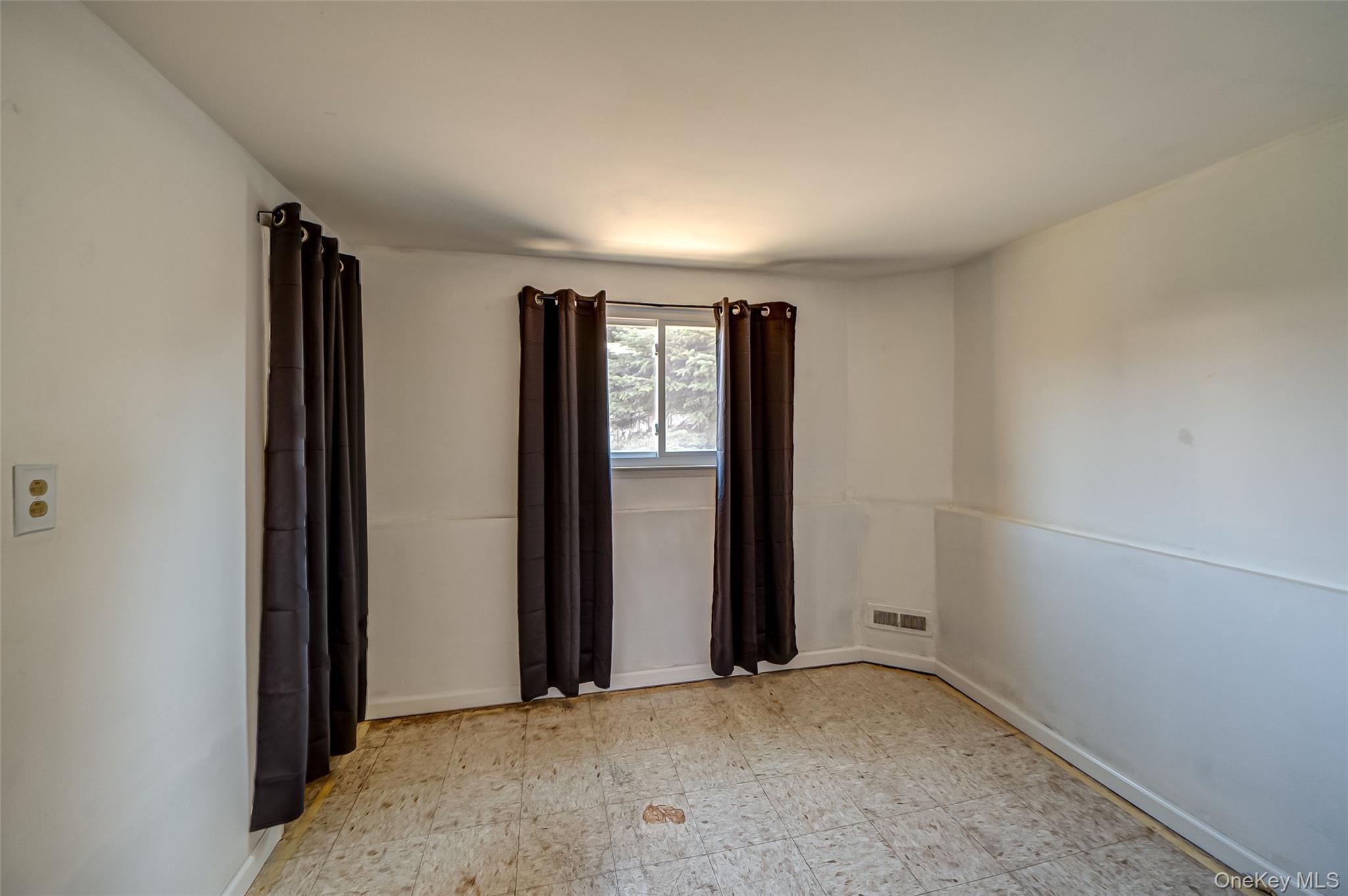305 West 20th Street Property Photo 14