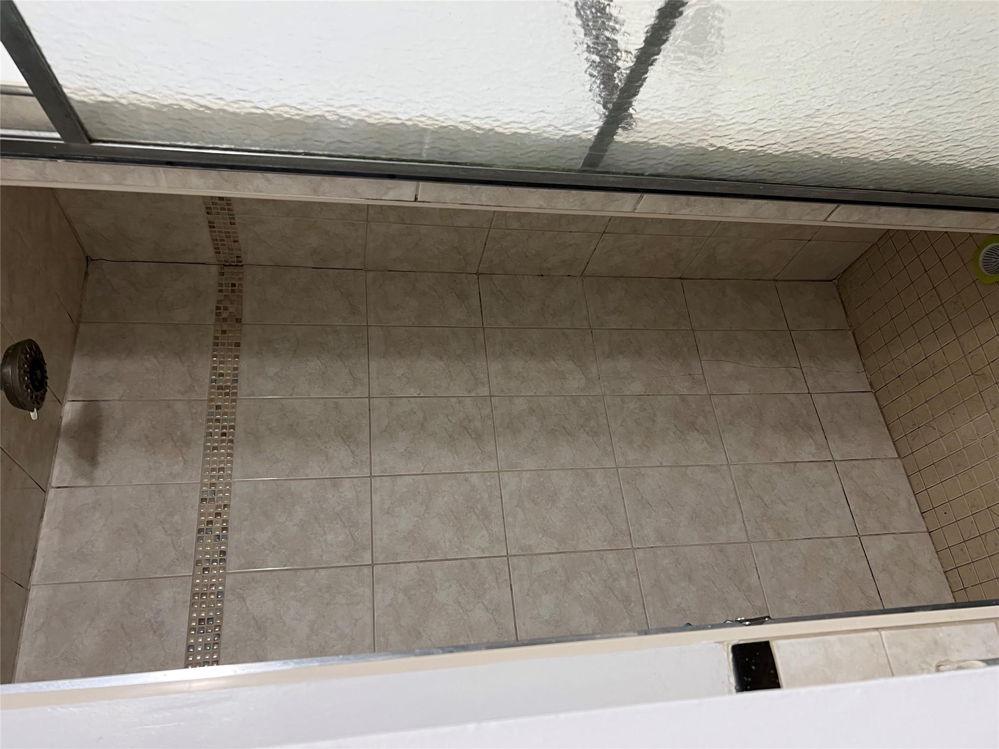 35-35 75th Street Apartment 127 Street 127 Property Photo 24