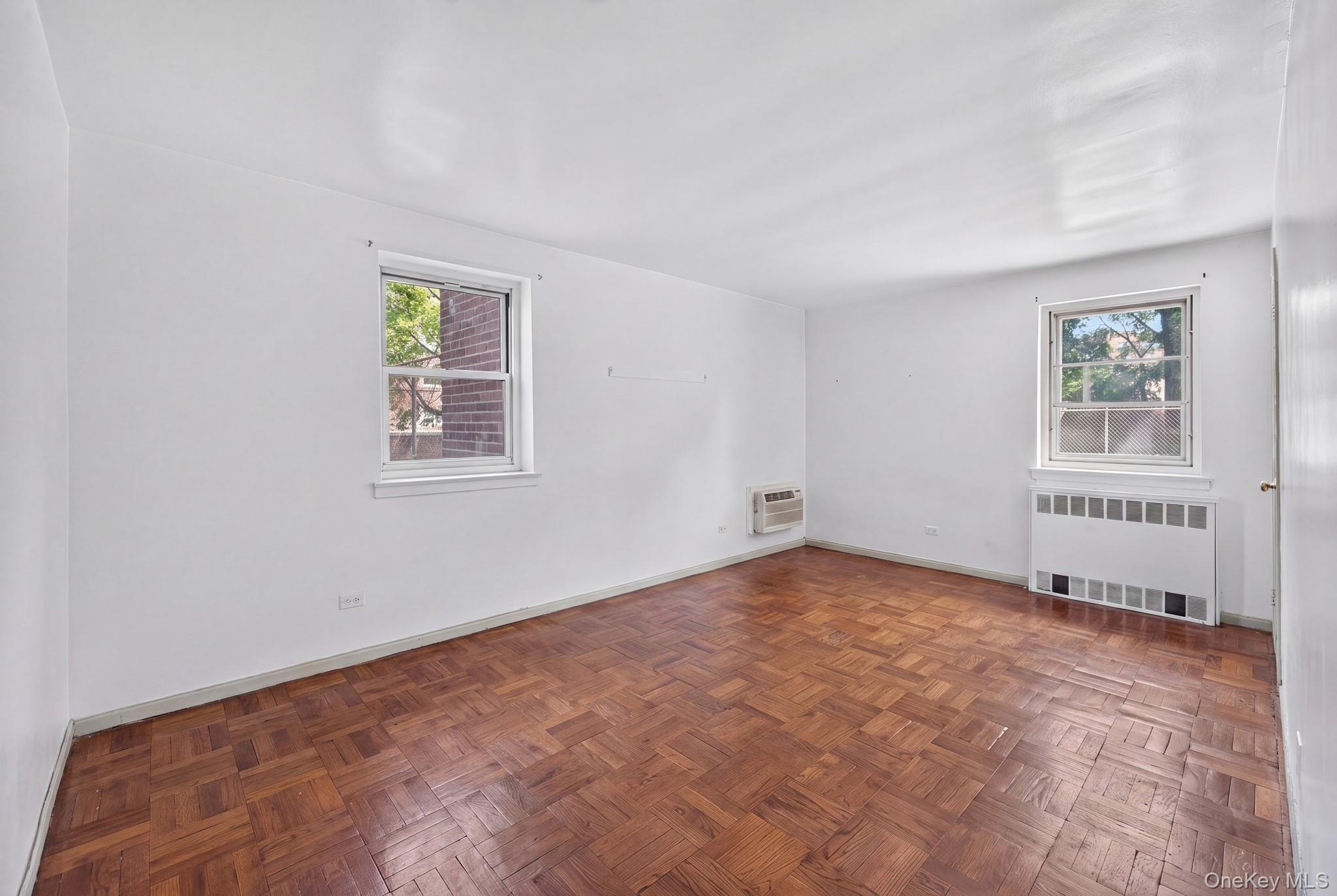 153-25 88th St 1k Property Photo 19