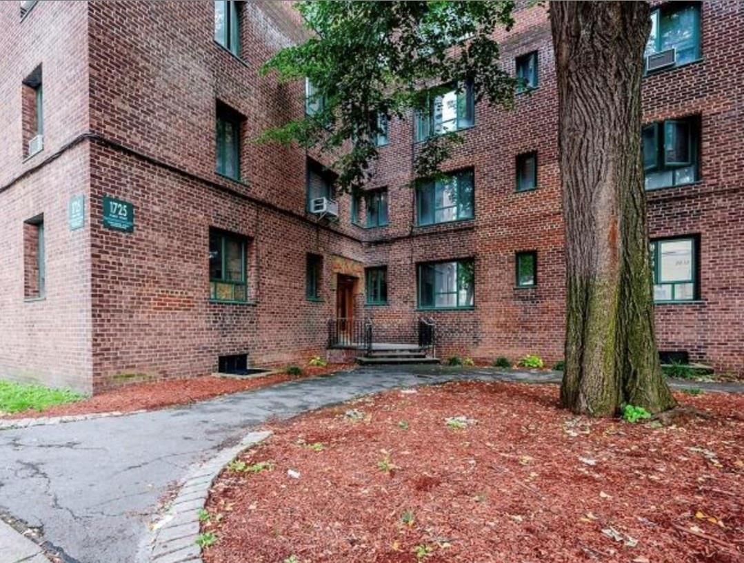 1725 Purdy Street 7c Property Photo