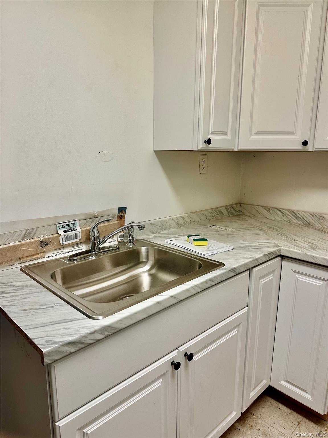 23 Diane Boulevard Property Photo 25