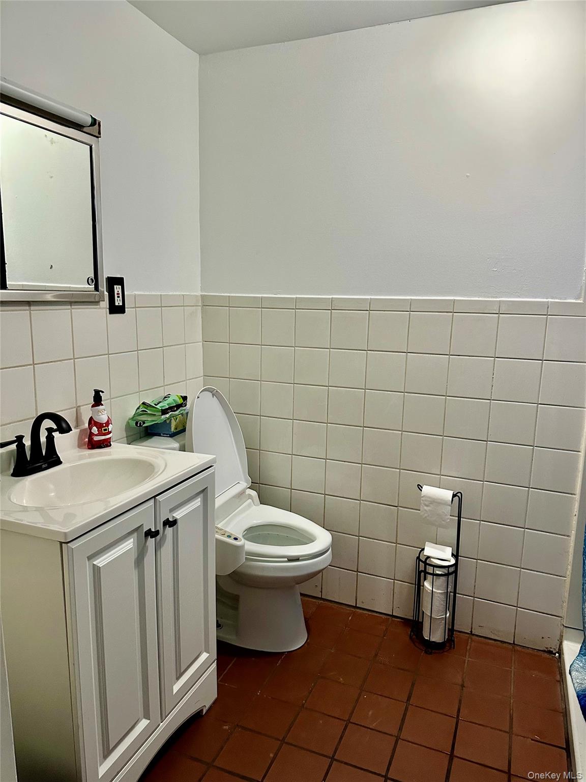 23 Diane Boulevard Property Photo 27