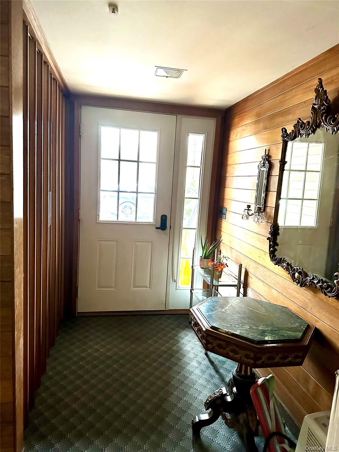 23 Diane Boulevard Property Photo 29