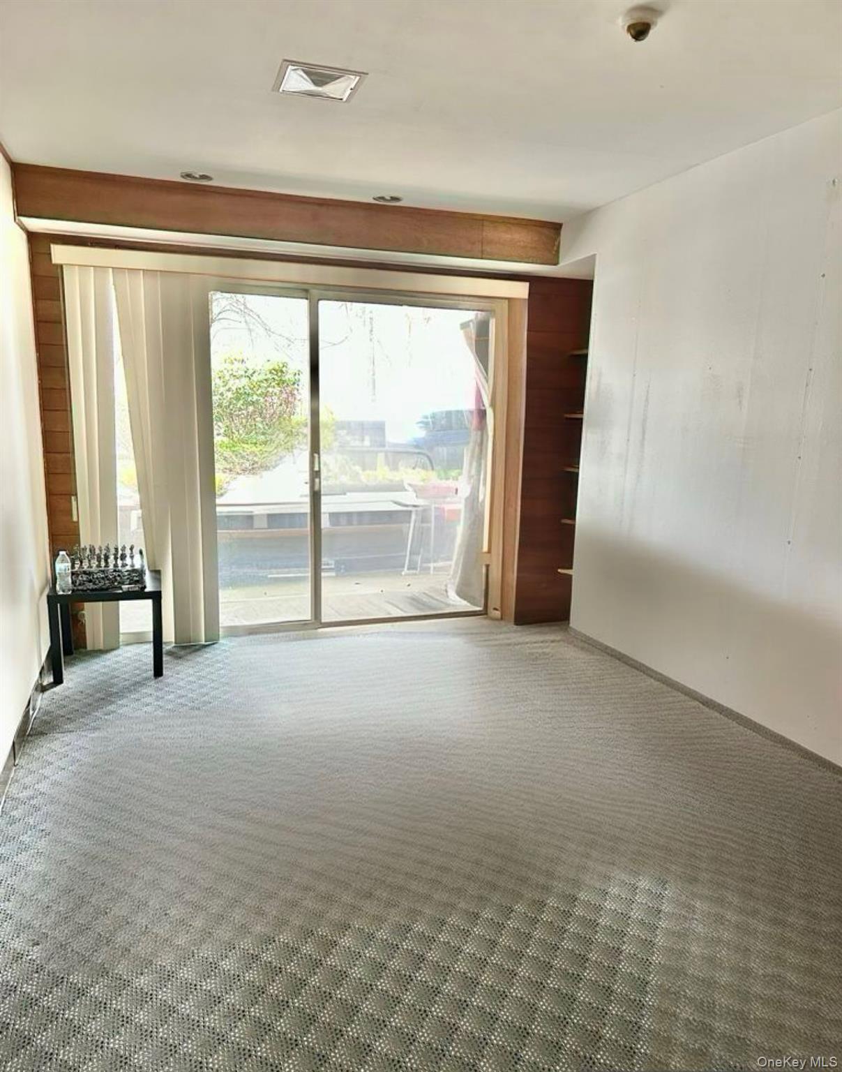 23 Diane Boulevard Property Photo 34