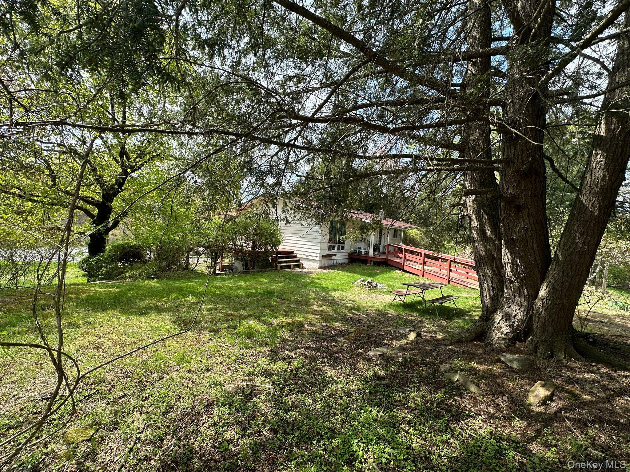 23 Diane Boulevard Property Photo 35