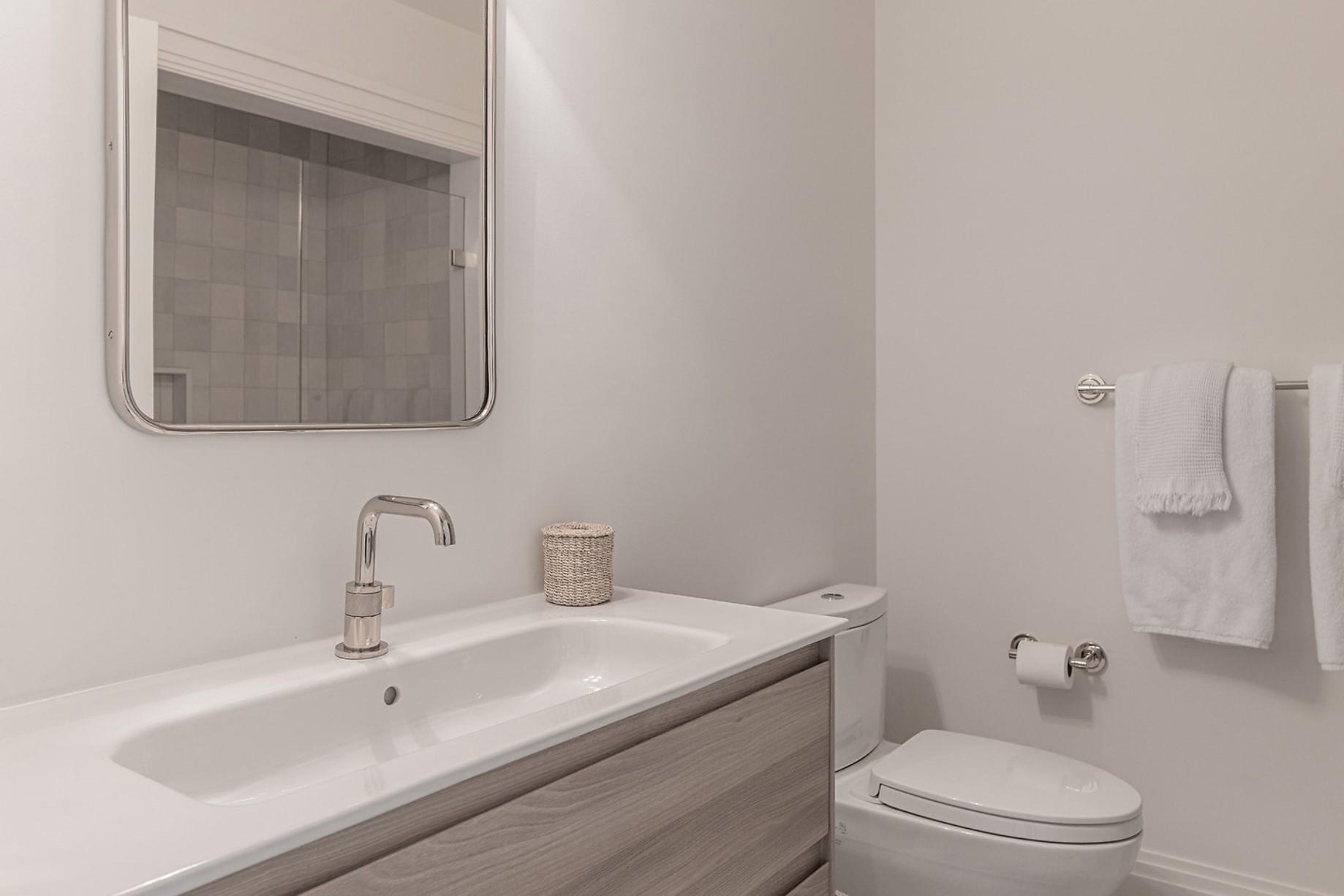 520 Hampton 18 Property Photo 14