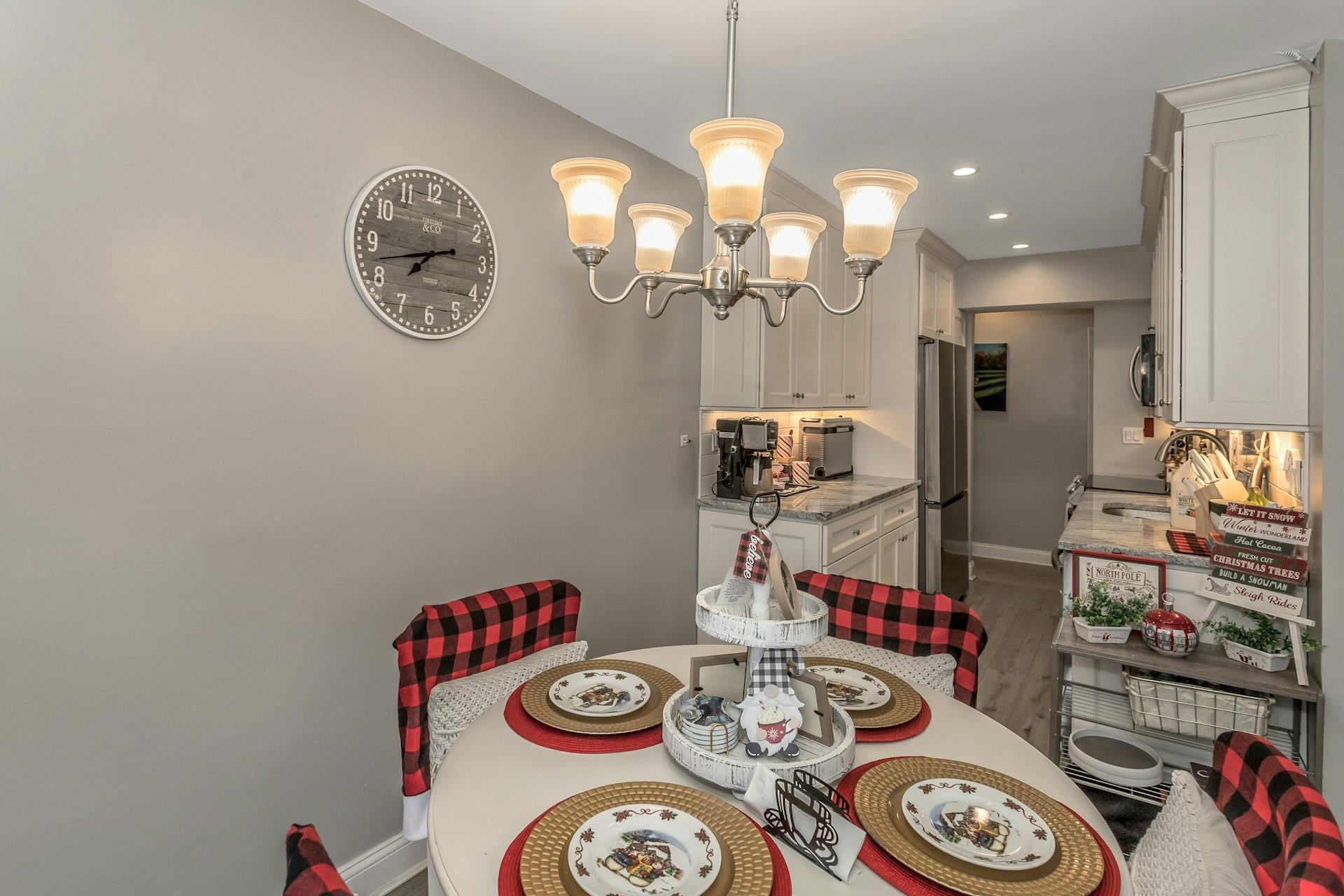 60 Hempstead Avenue 1k Property Photo 14