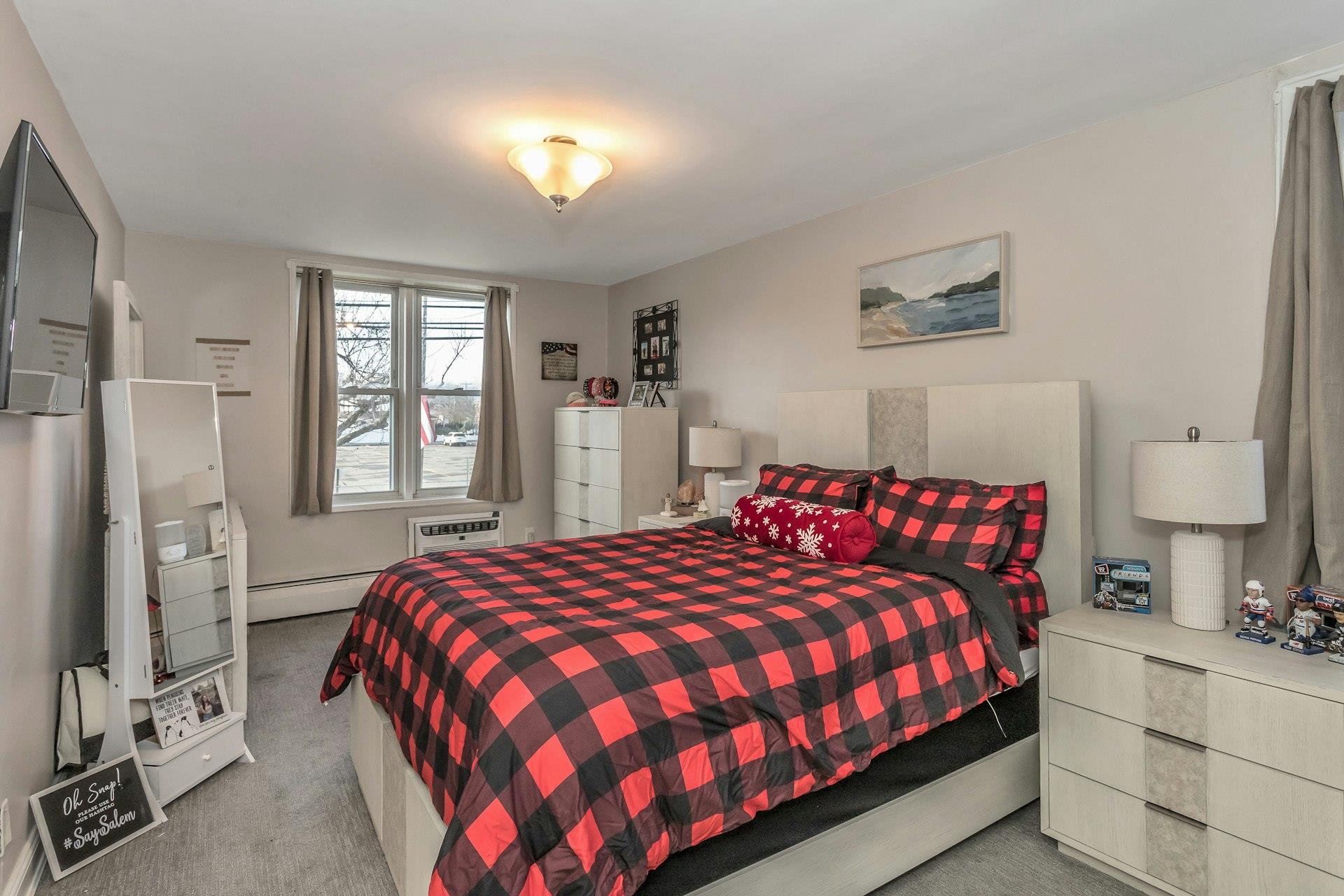 60 Hempstead Avenue 1k Property Photo 17