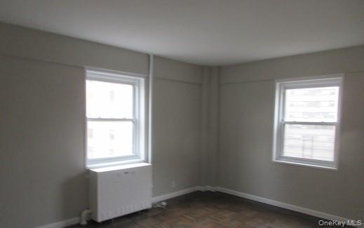 9 Fordham Hill Oval 9f Property Photo 8