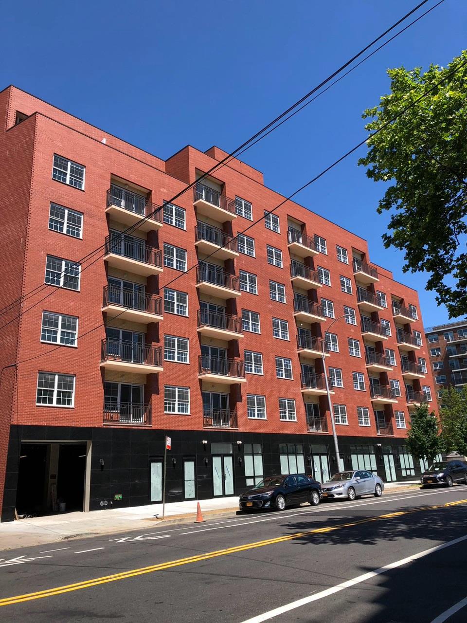 71-66 Parsons Boulevard 3j Property Photo 1