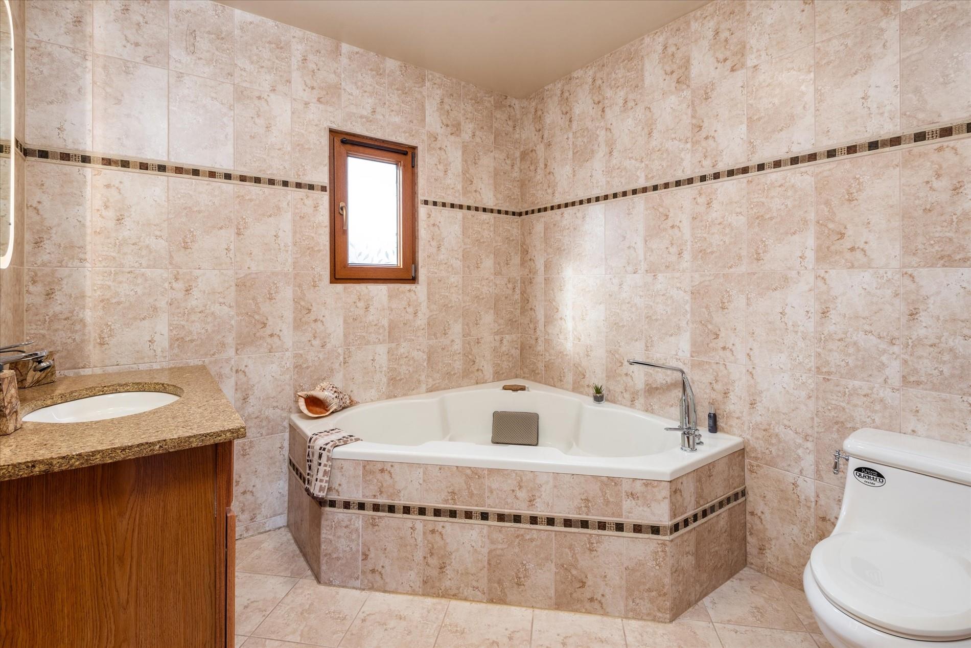 63-16 84th Place Property Photo 7