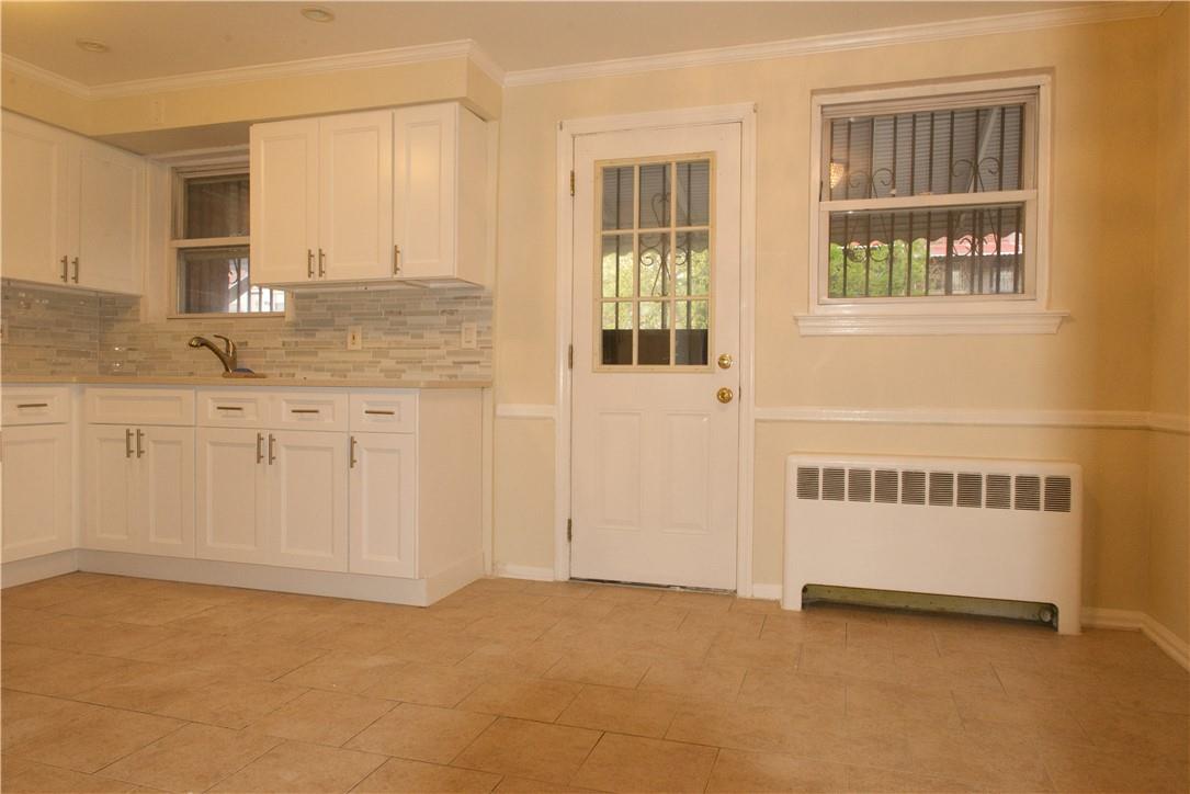 1051 E 213th Street Property Photo 4