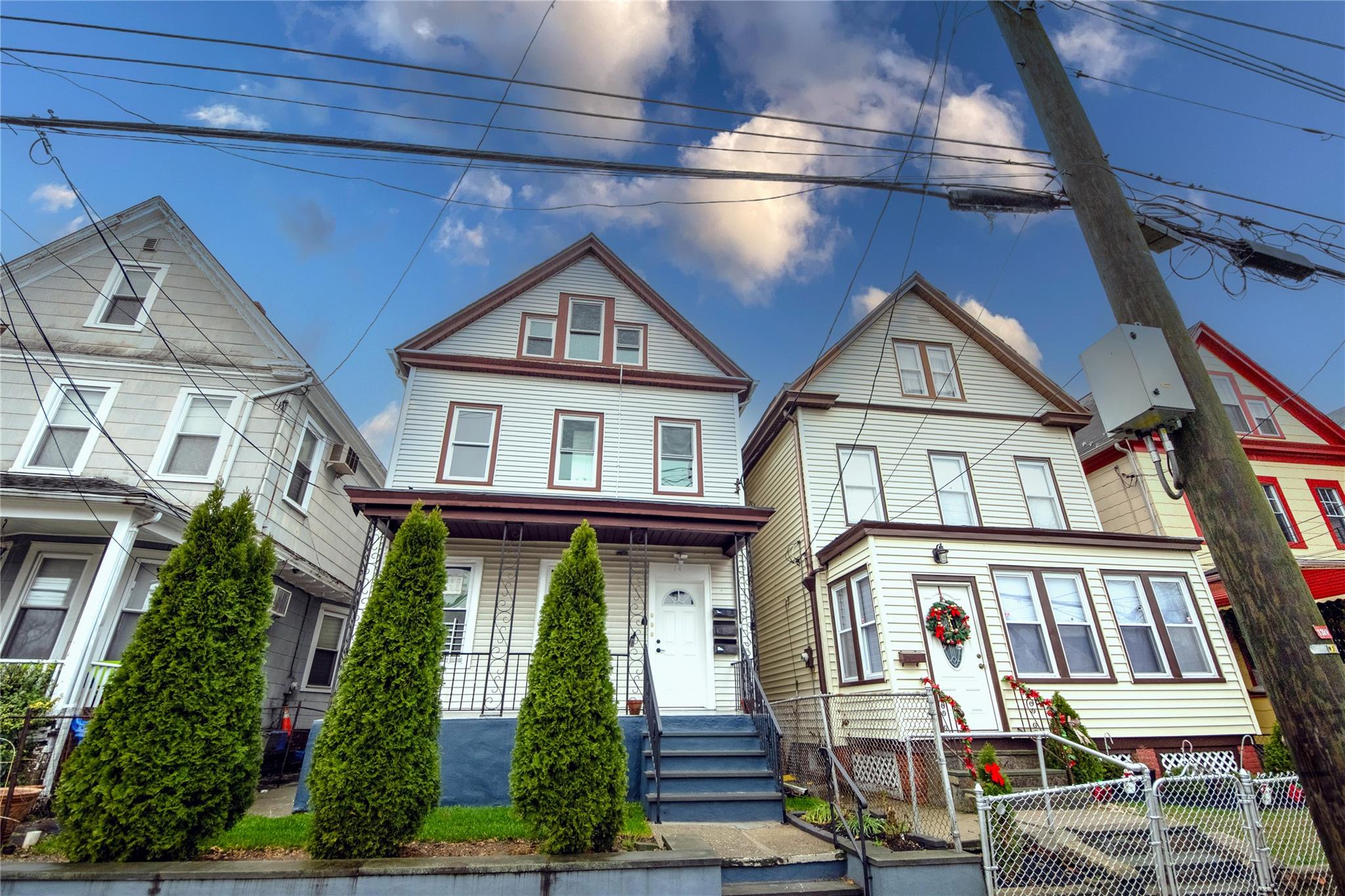 14 Elm Street Property Photo