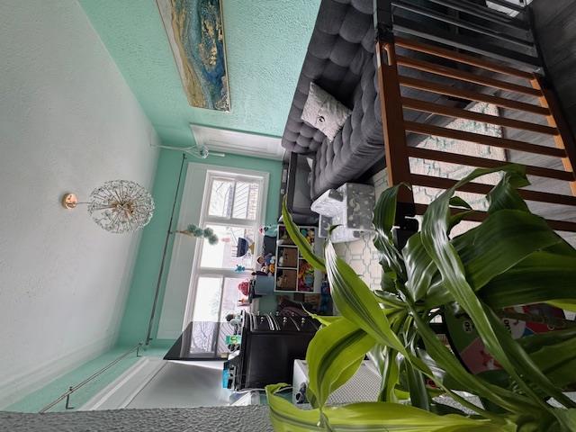 119 S Bay Avenue Property Photo 6