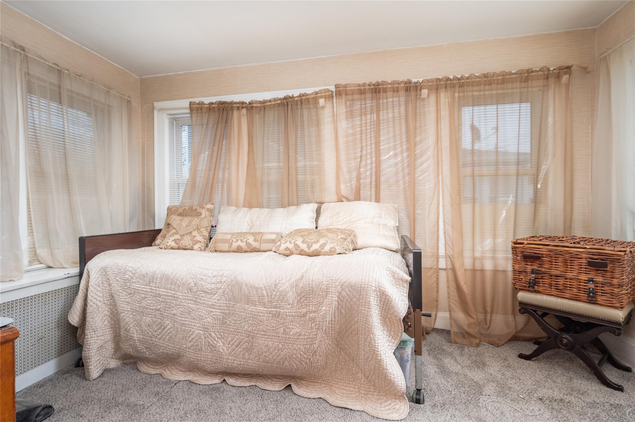 67 E Dean Street Property Photo 7