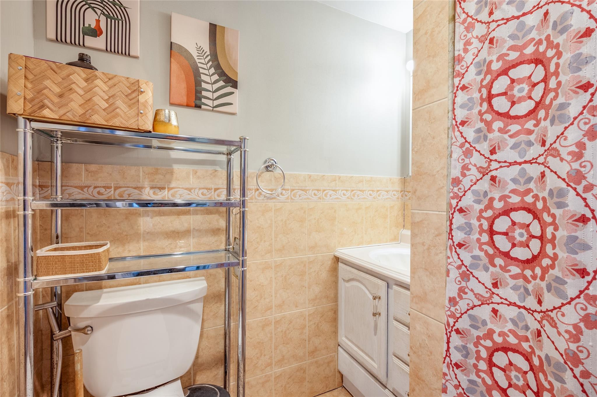 67 E Dean Street Property Photo 14