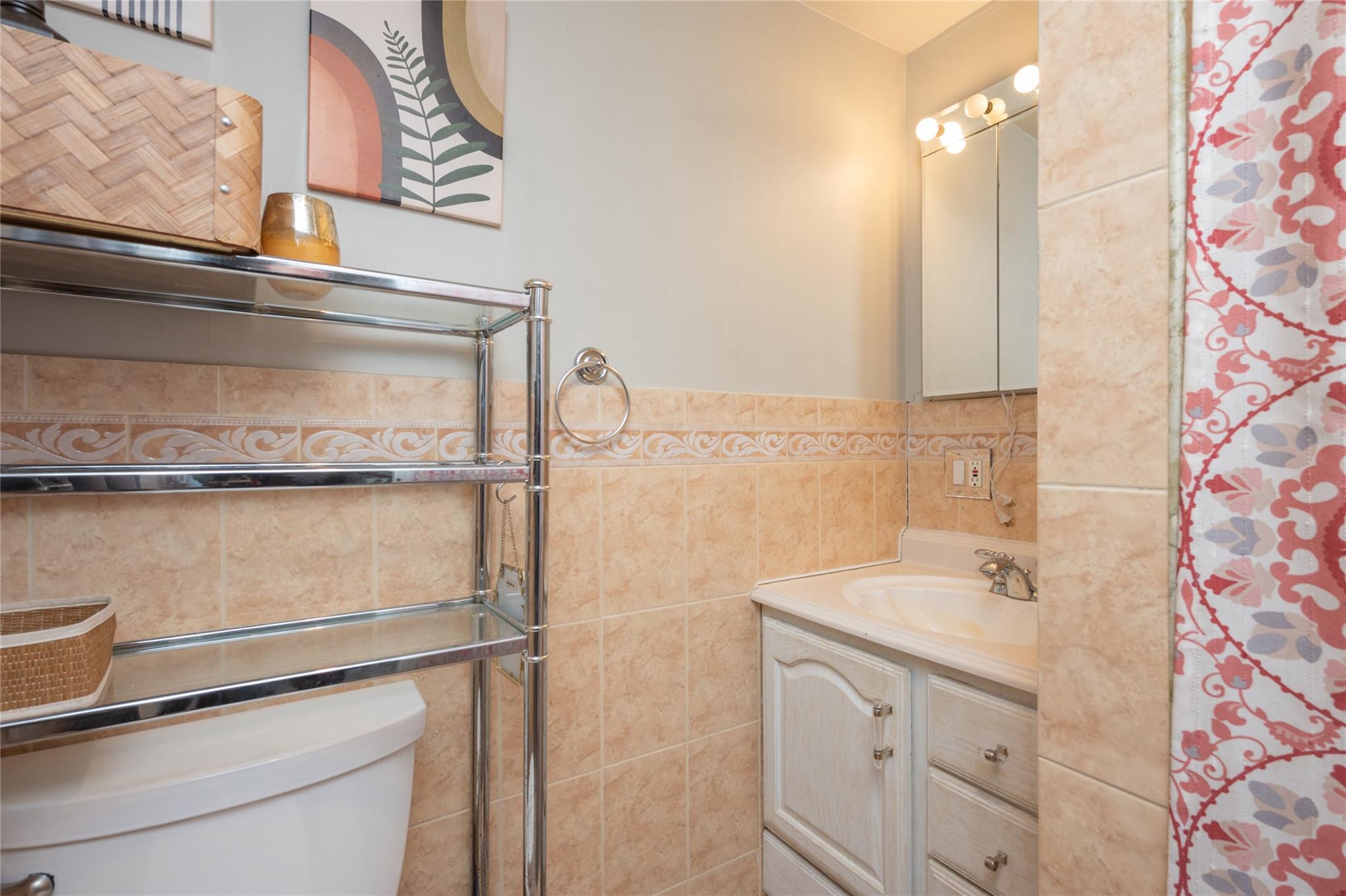 67 E Dean Street Property Photo 15