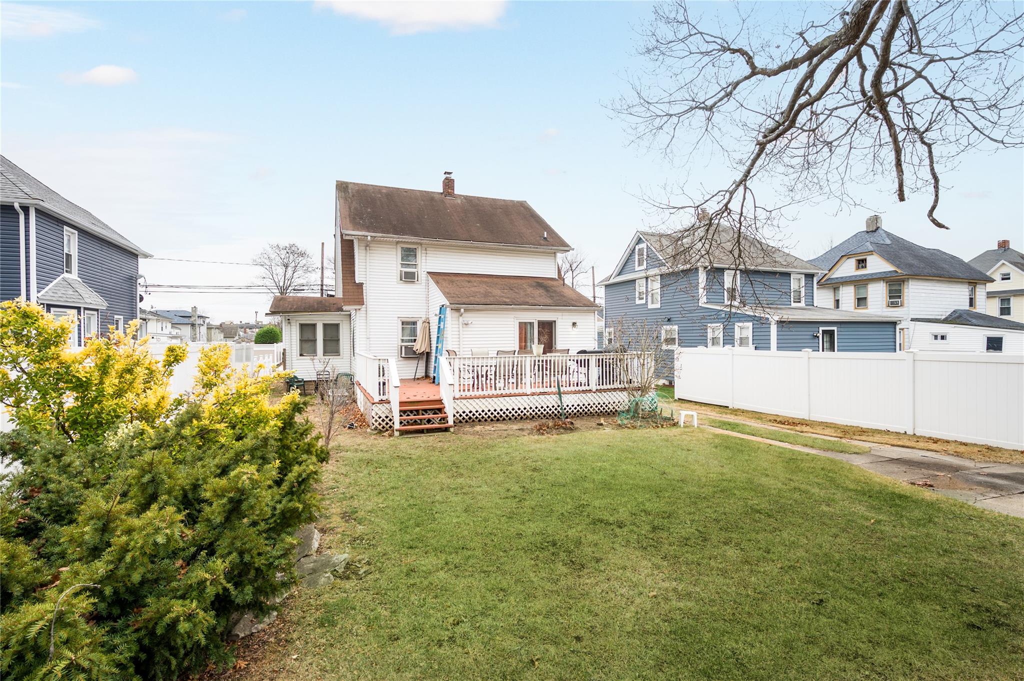 67 E Dean Street Property Photo 25