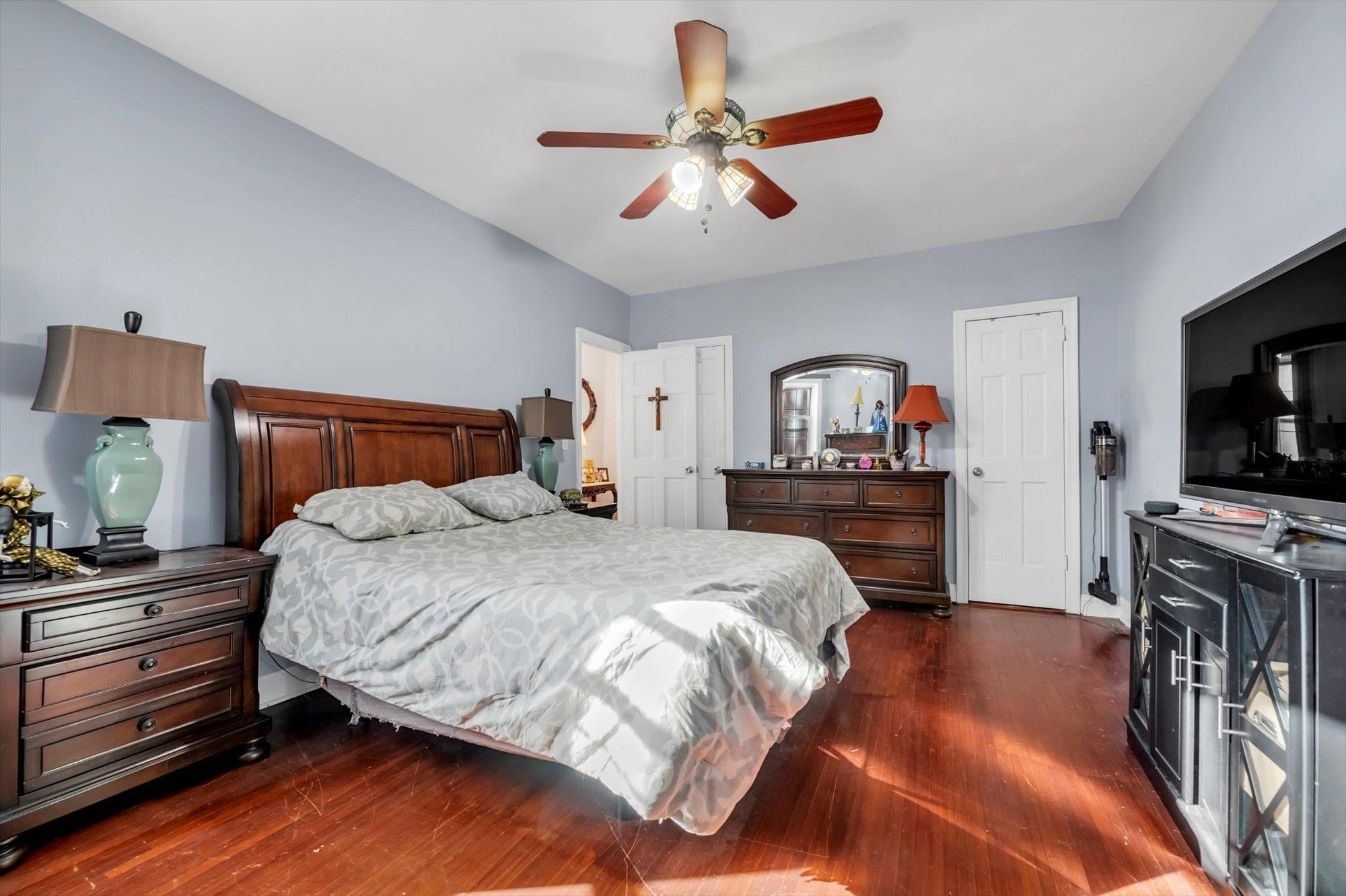 117-01 Park Lane South B2l Property Photo 1