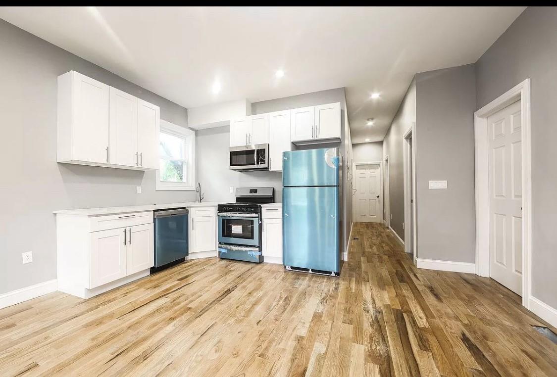 465 Elton Street Property Photo