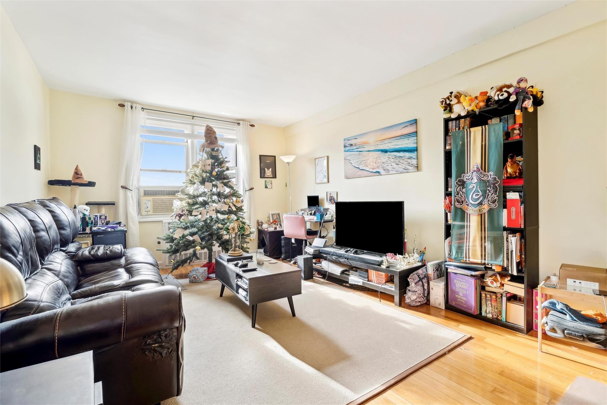 5635 Netherland Avenue 4e Property Photo 11