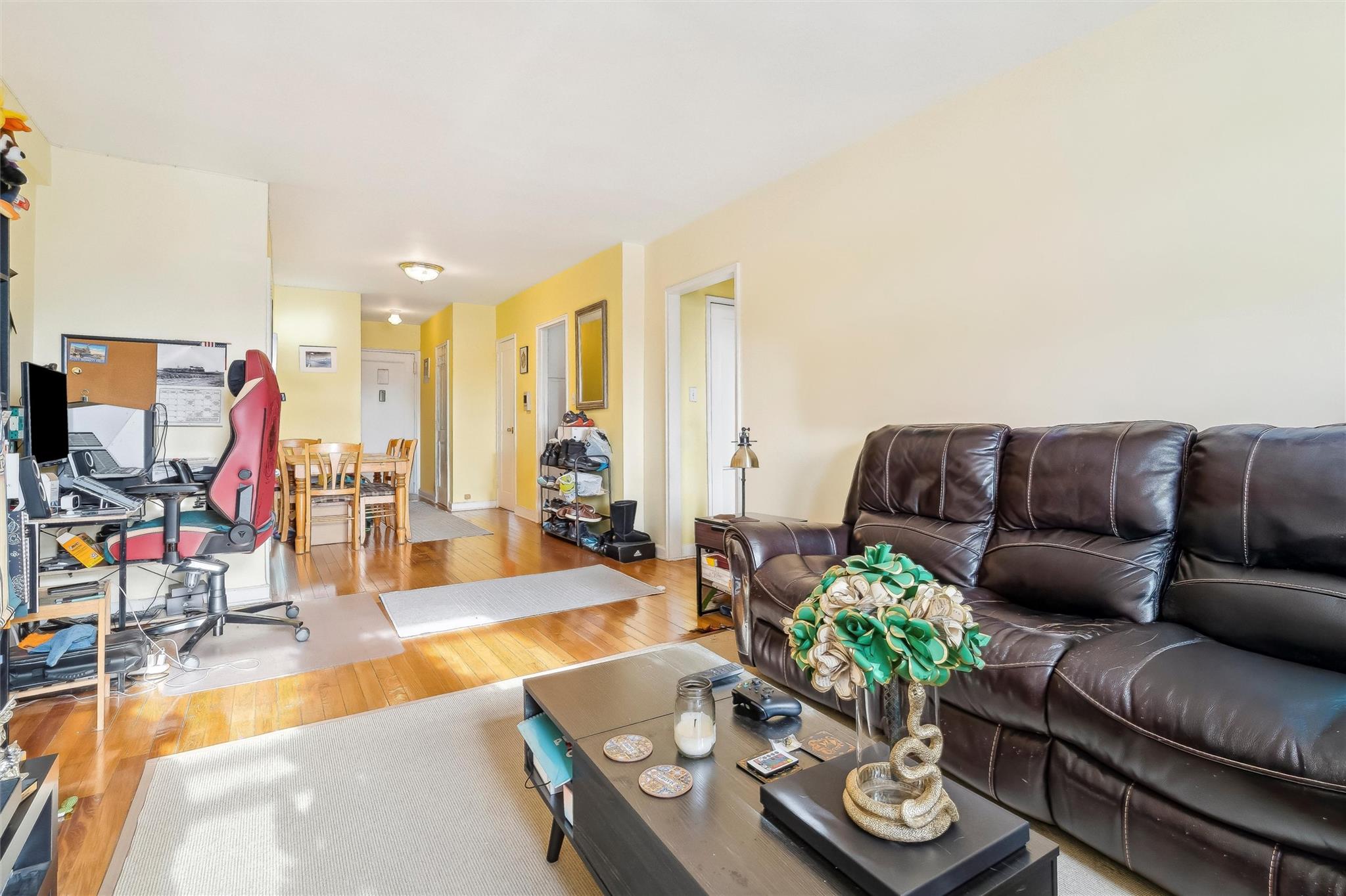 5635 Netherland Avenue 4e Property Photo 12