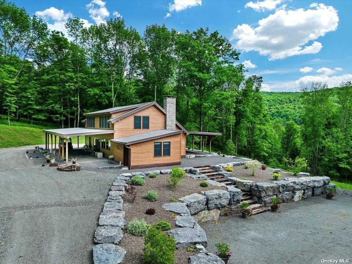 613 Betty Brook Road Property Photo