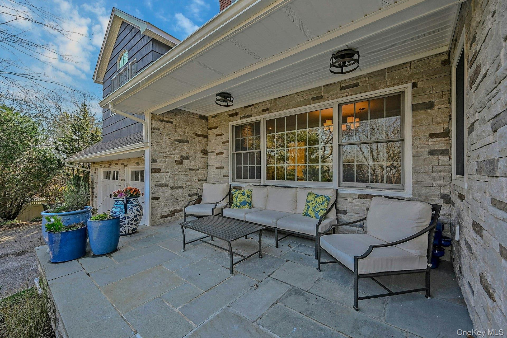 5270 Nassau Point Road Property Photo 2