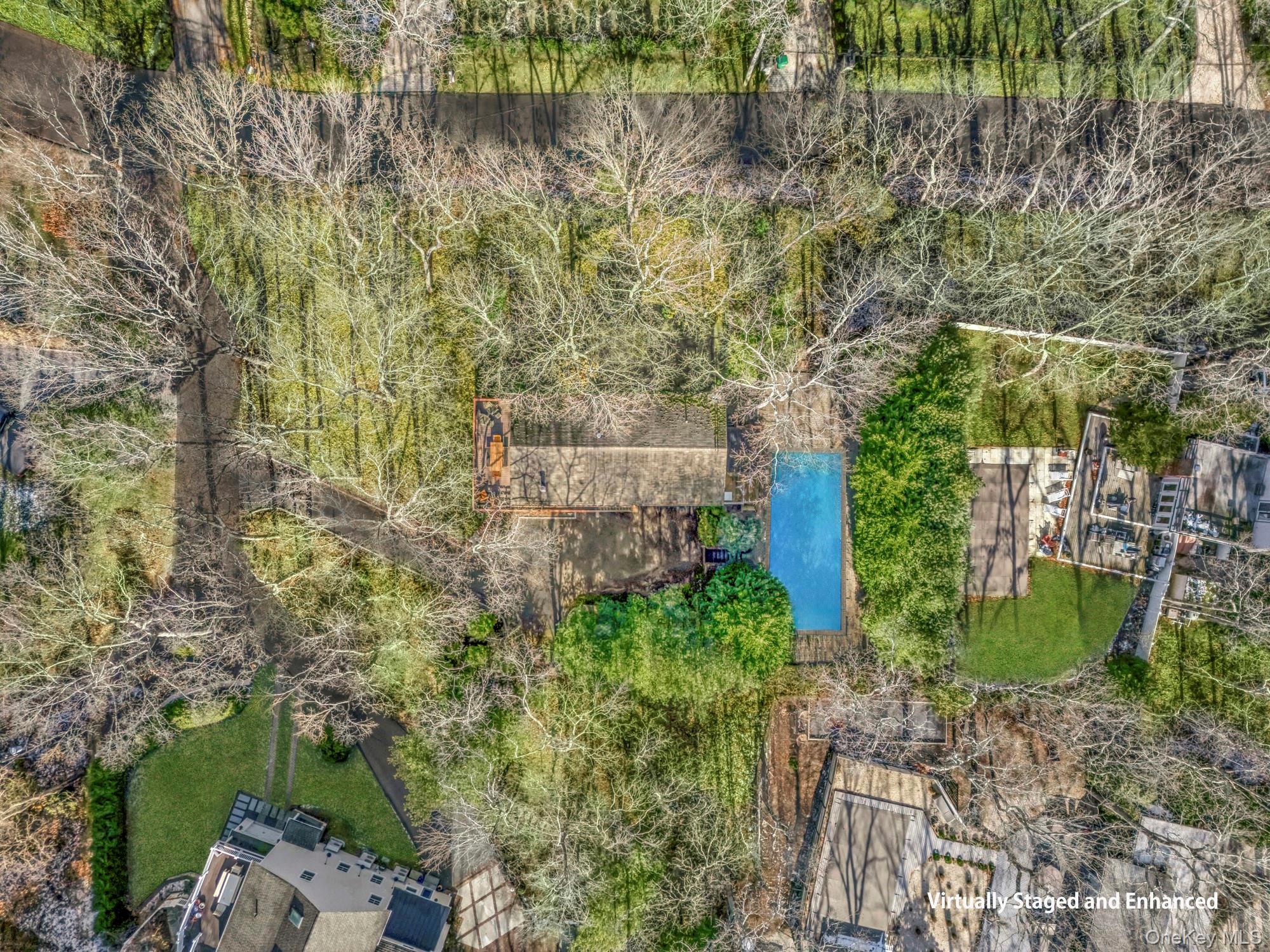 292 Little Fresh Pond Road Property Photo 2