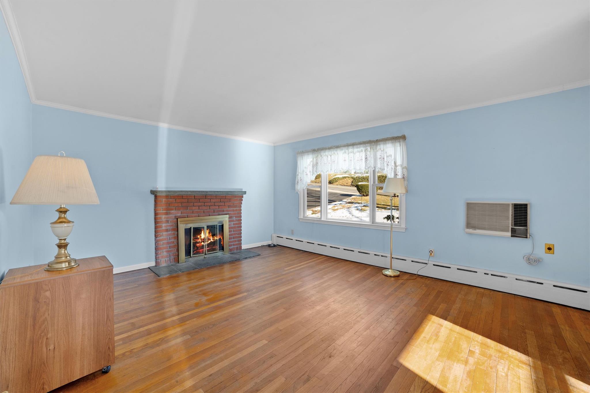 132 S Highland Avenue Property Photo 4
