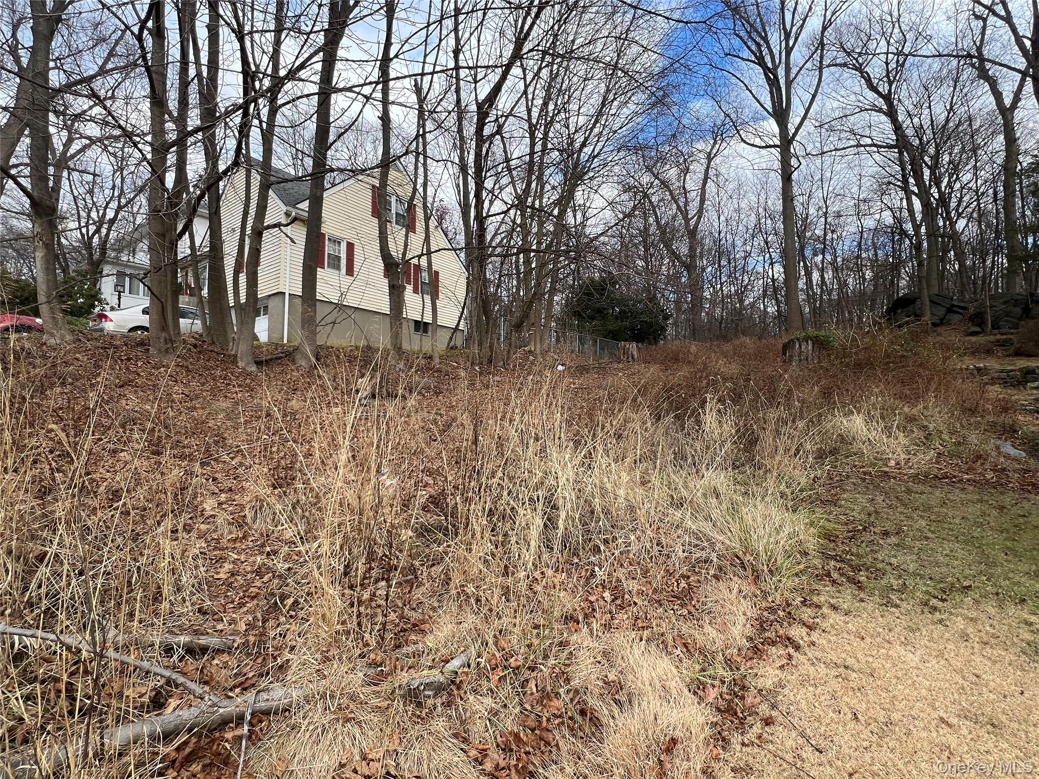 527 Union Avenue Property Photo 6