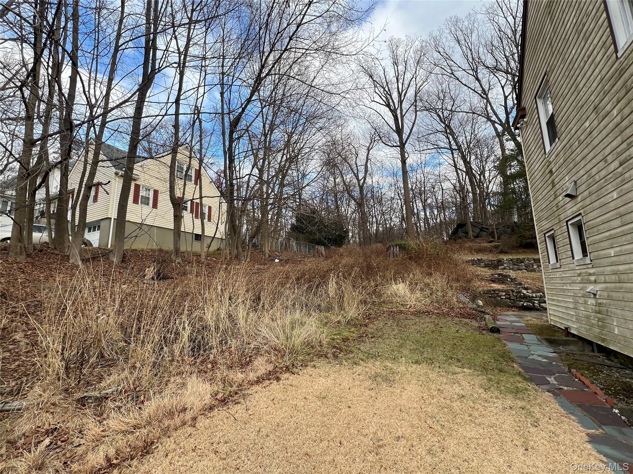 527 Union Avenue Property Photo 8