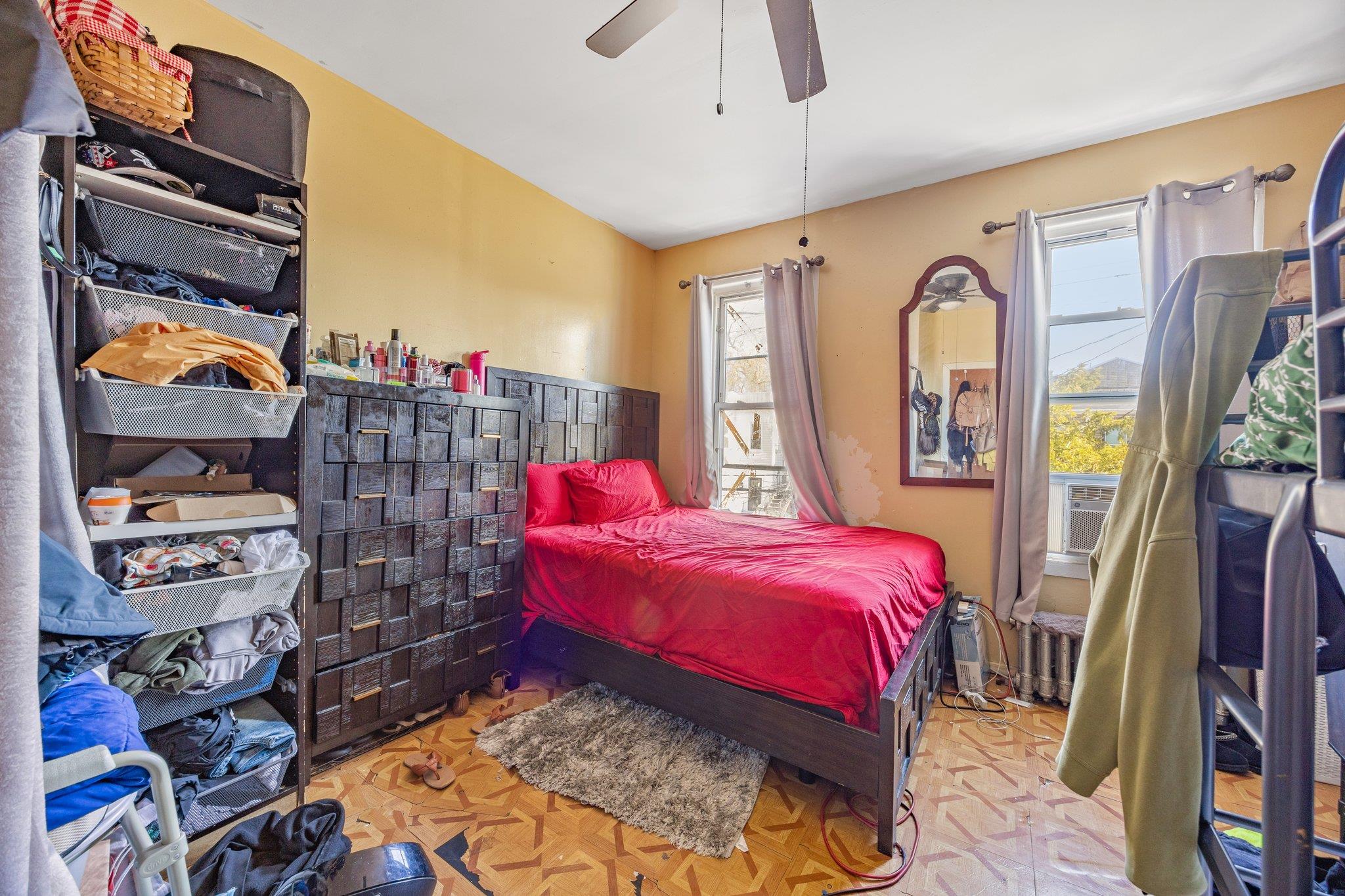 170 Montauk Avenue Property Photo 15