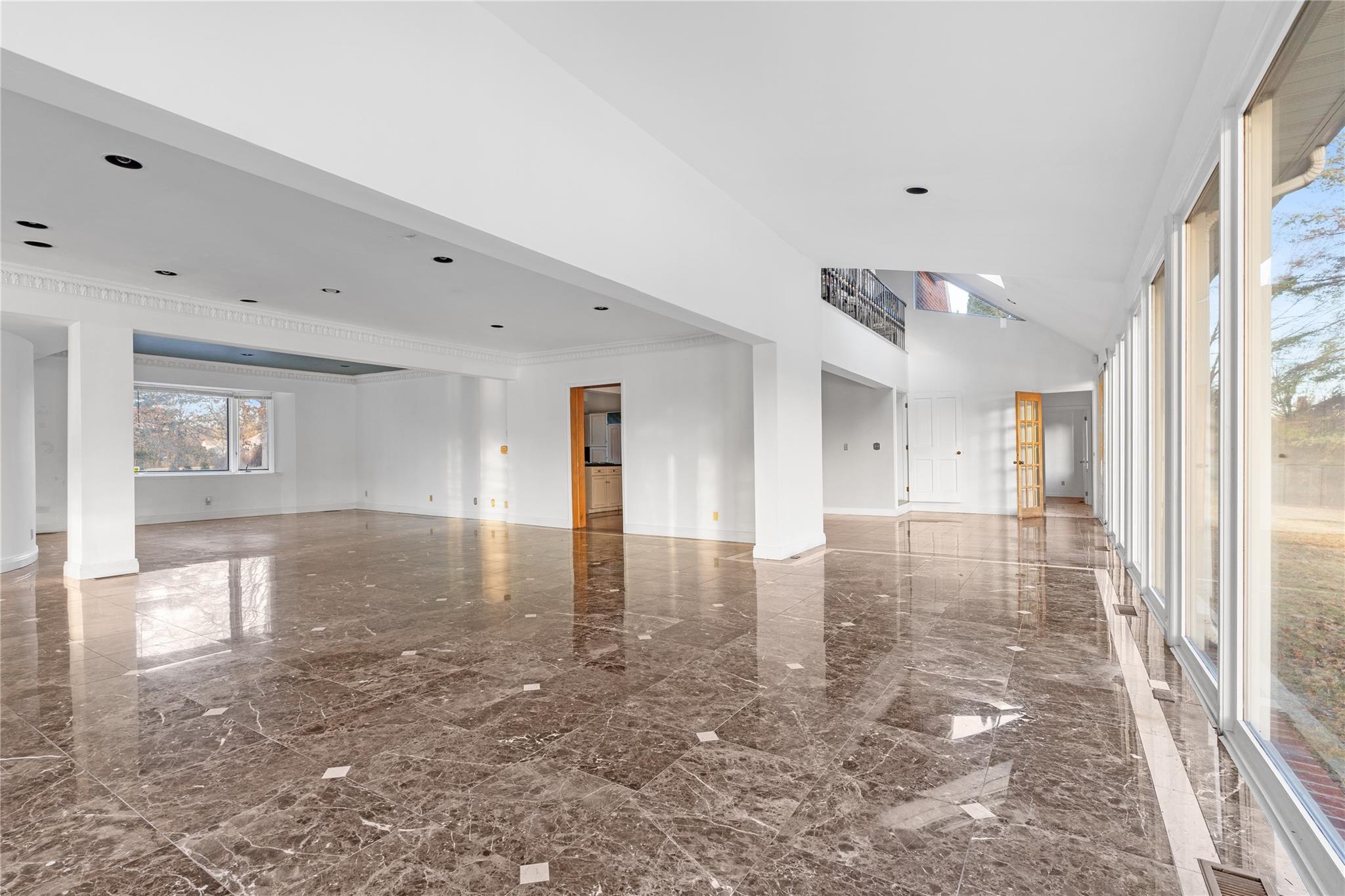 21 Overbrooke Lane Property Photo 9