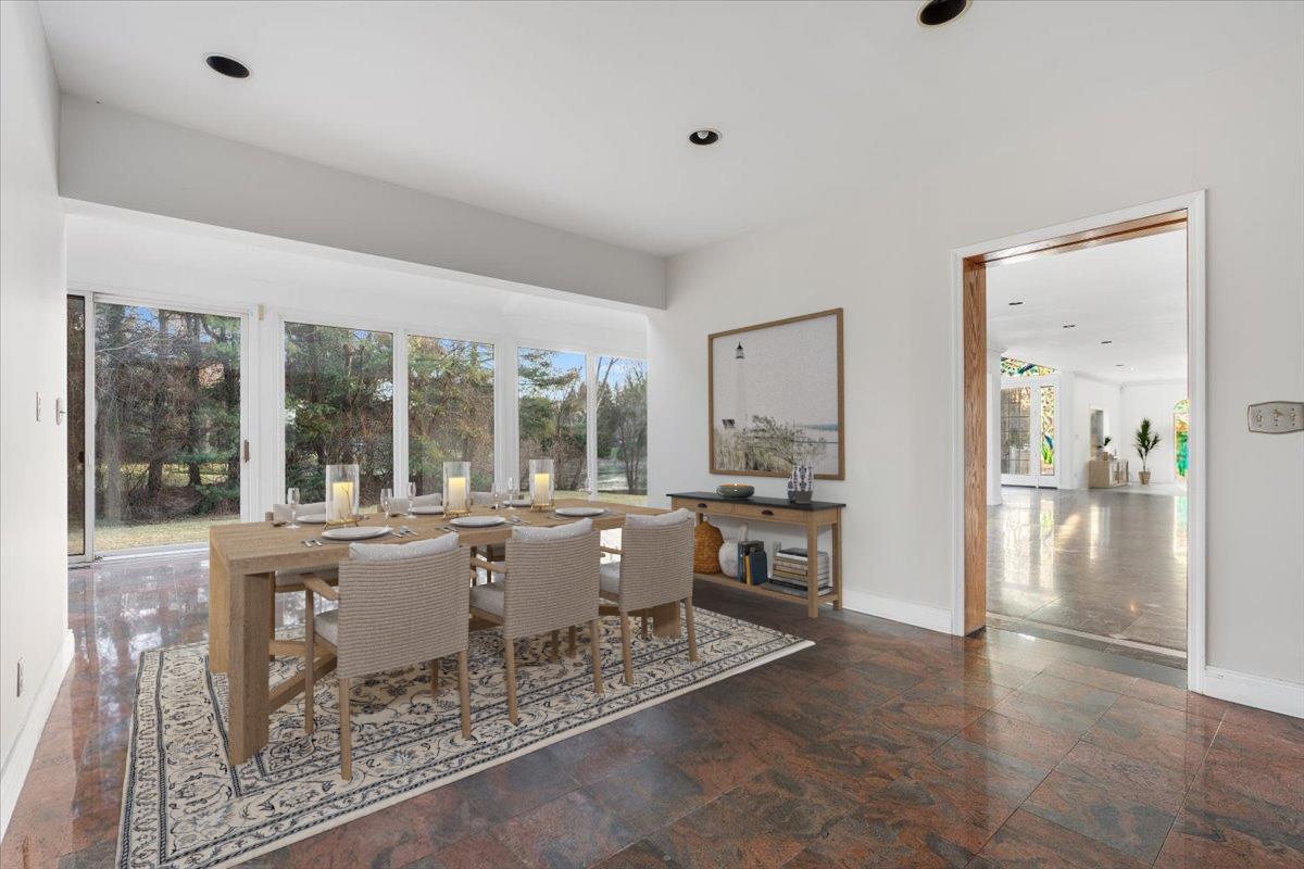 21 Overbrooke Lane Property Photo 15