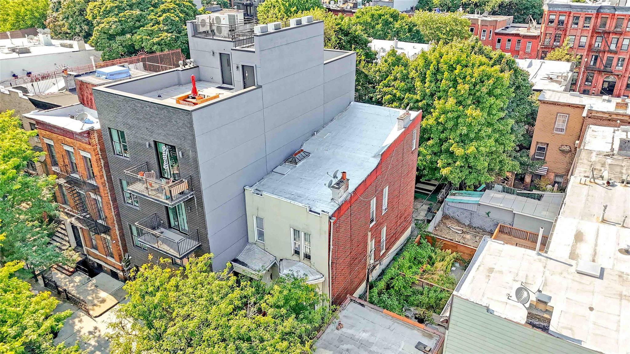 39 Covert Street Property Photo 4