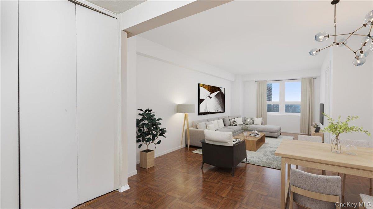 107-40 Queens Boulevard 7g Property Photo 2