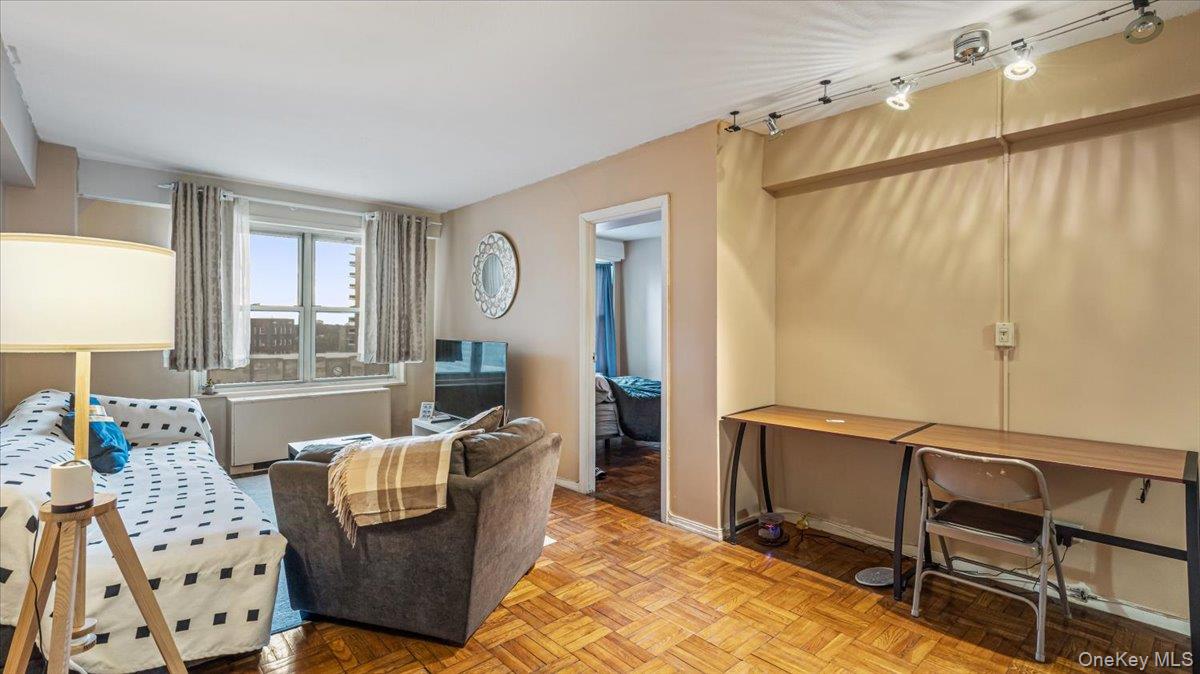 107-40 Queens Boulevard 7g Property Photo 8