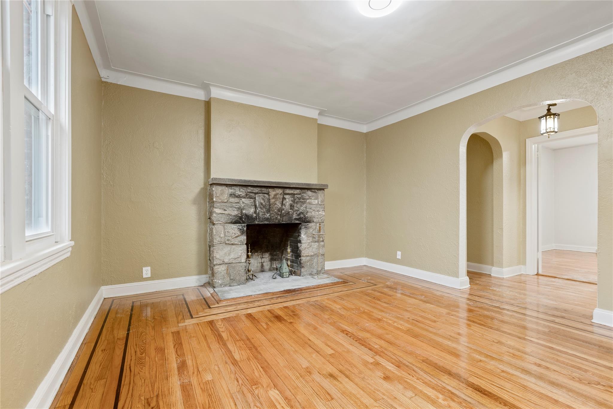 13 Hemlock Road Property Photo 5