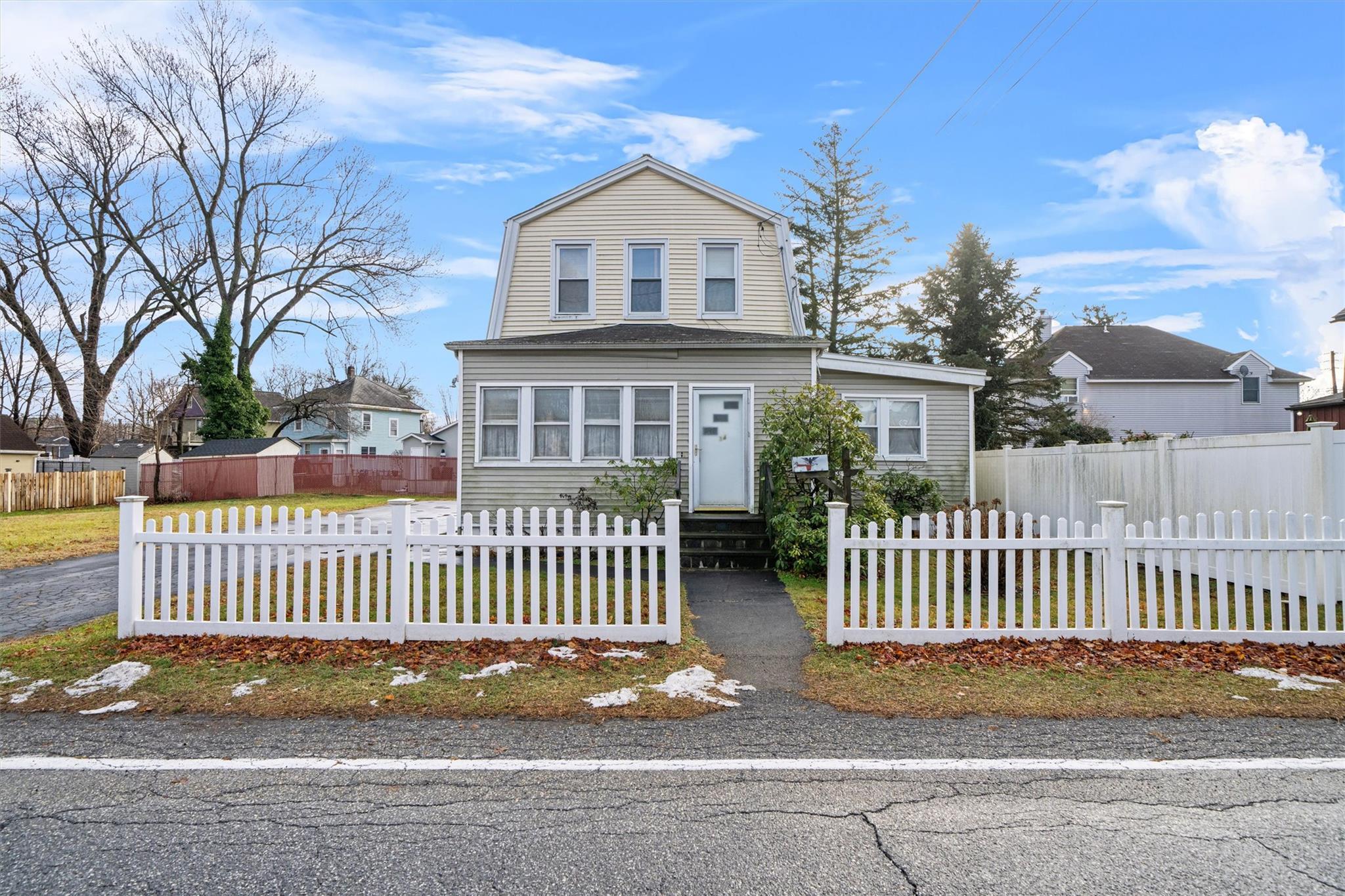 34 Kings Ferry Road Property Photo